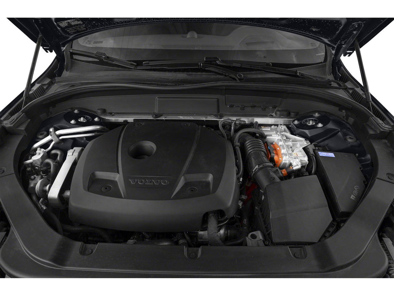 2019 Volvo XC60 Hybrid T8 R-Design