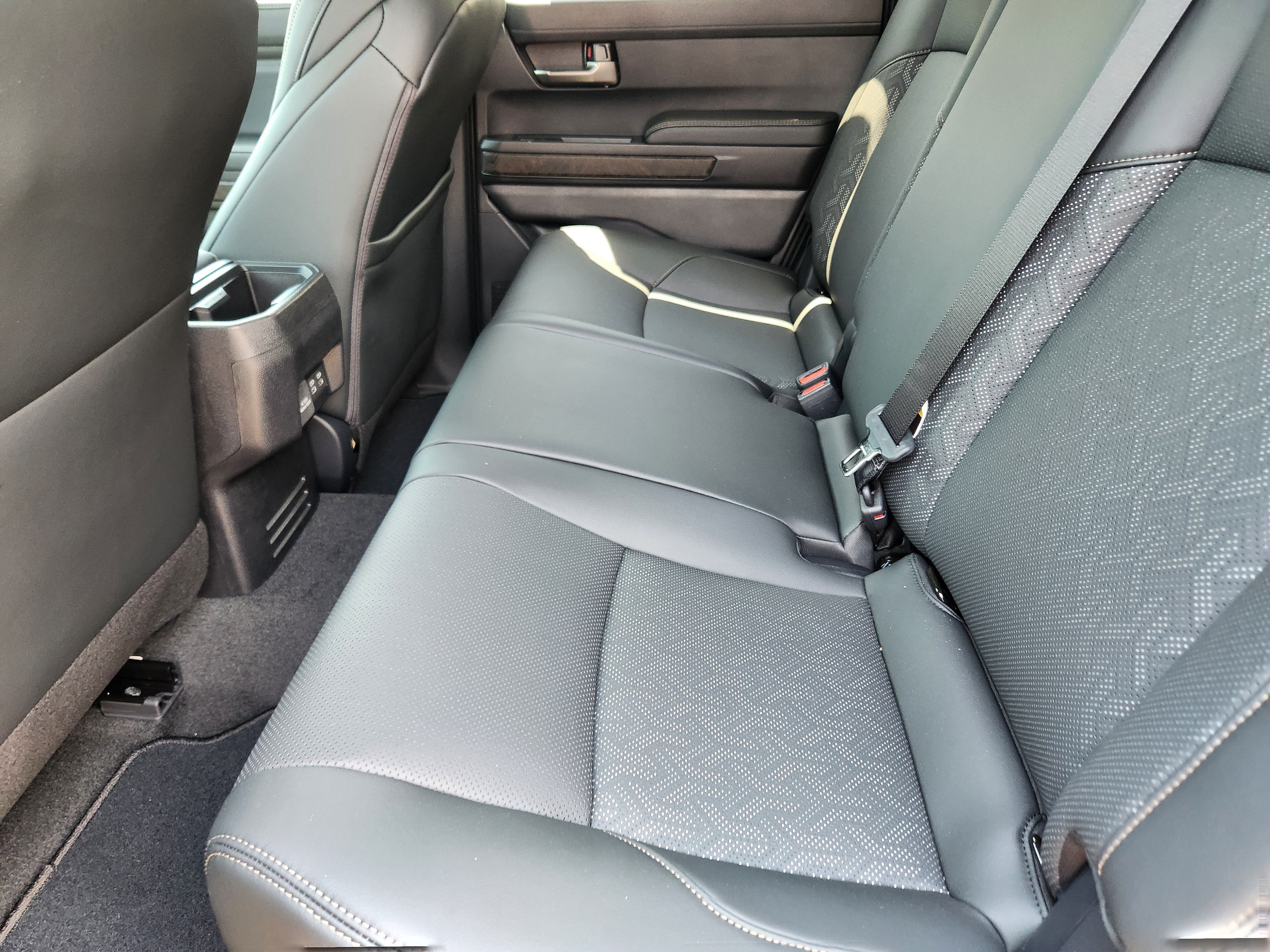 2026 Toyota Tacoma Limited - Photo 17