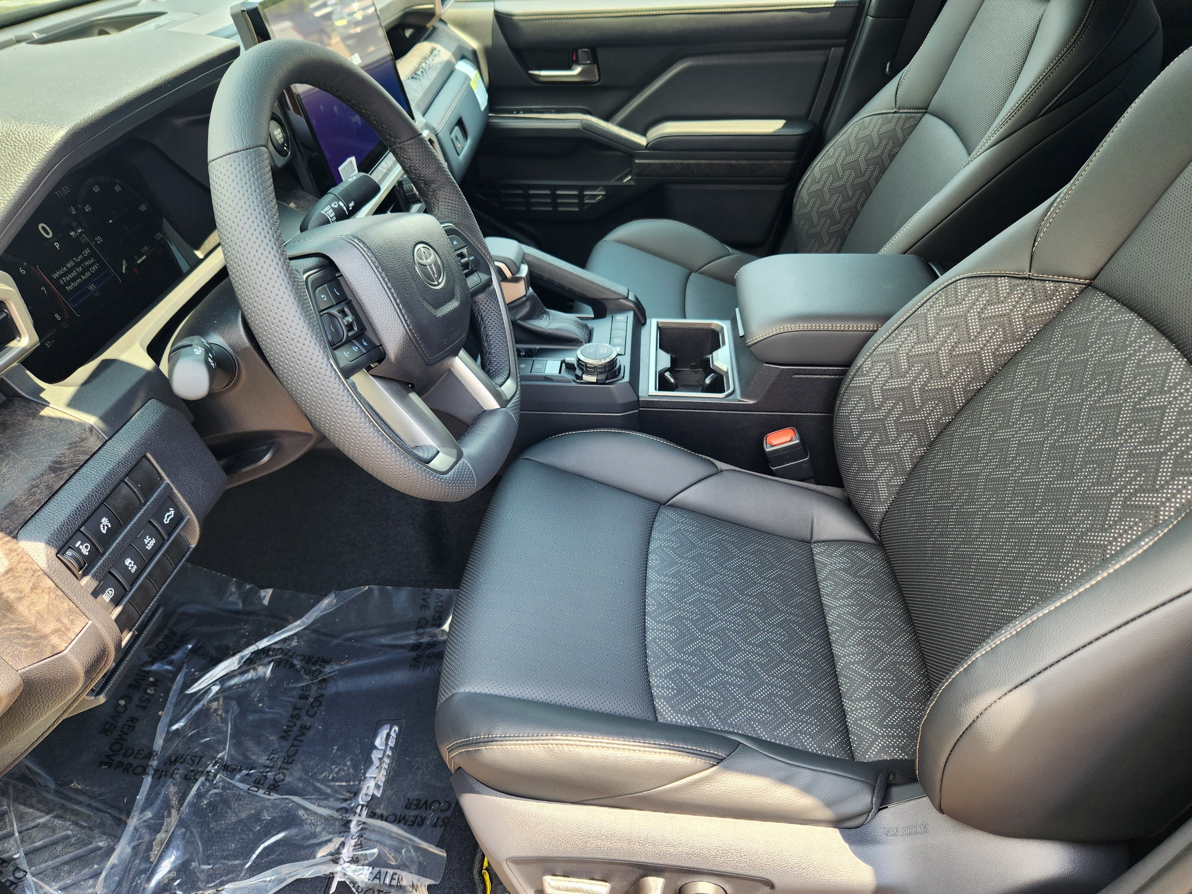 2026 Toyota Tacoma Limited - Photo 9
