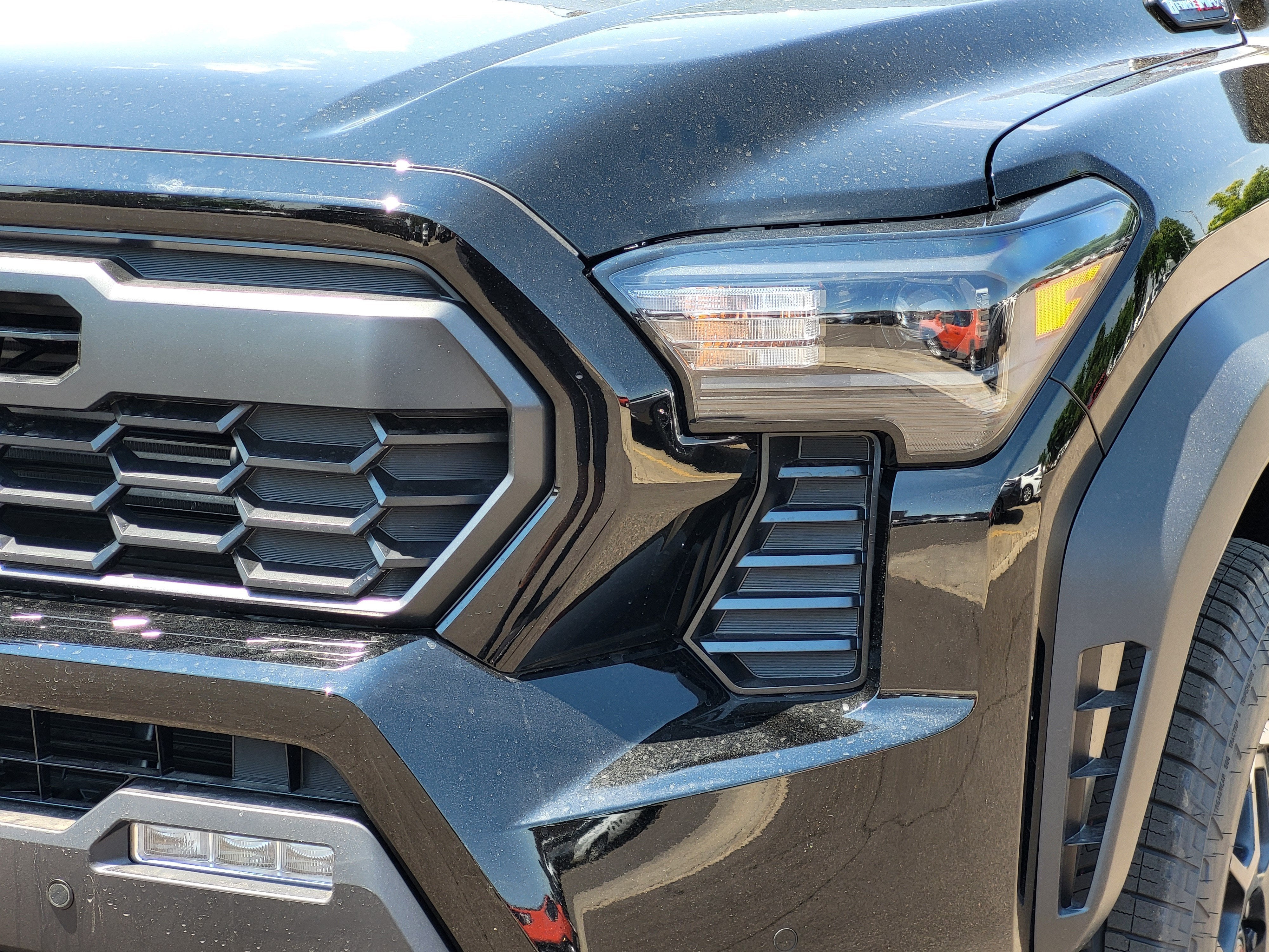 2026 Toyota Tacoma i-FORCE MAX Tacoma TRD Off-Road