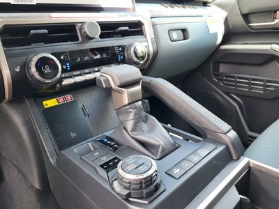2026 Toyota Tacoma i-FORCE MAX Tacoma Trailhunter