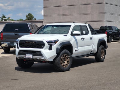2026 Toyota Tacoma i-FORCE MAX Tacoma Trailhunter