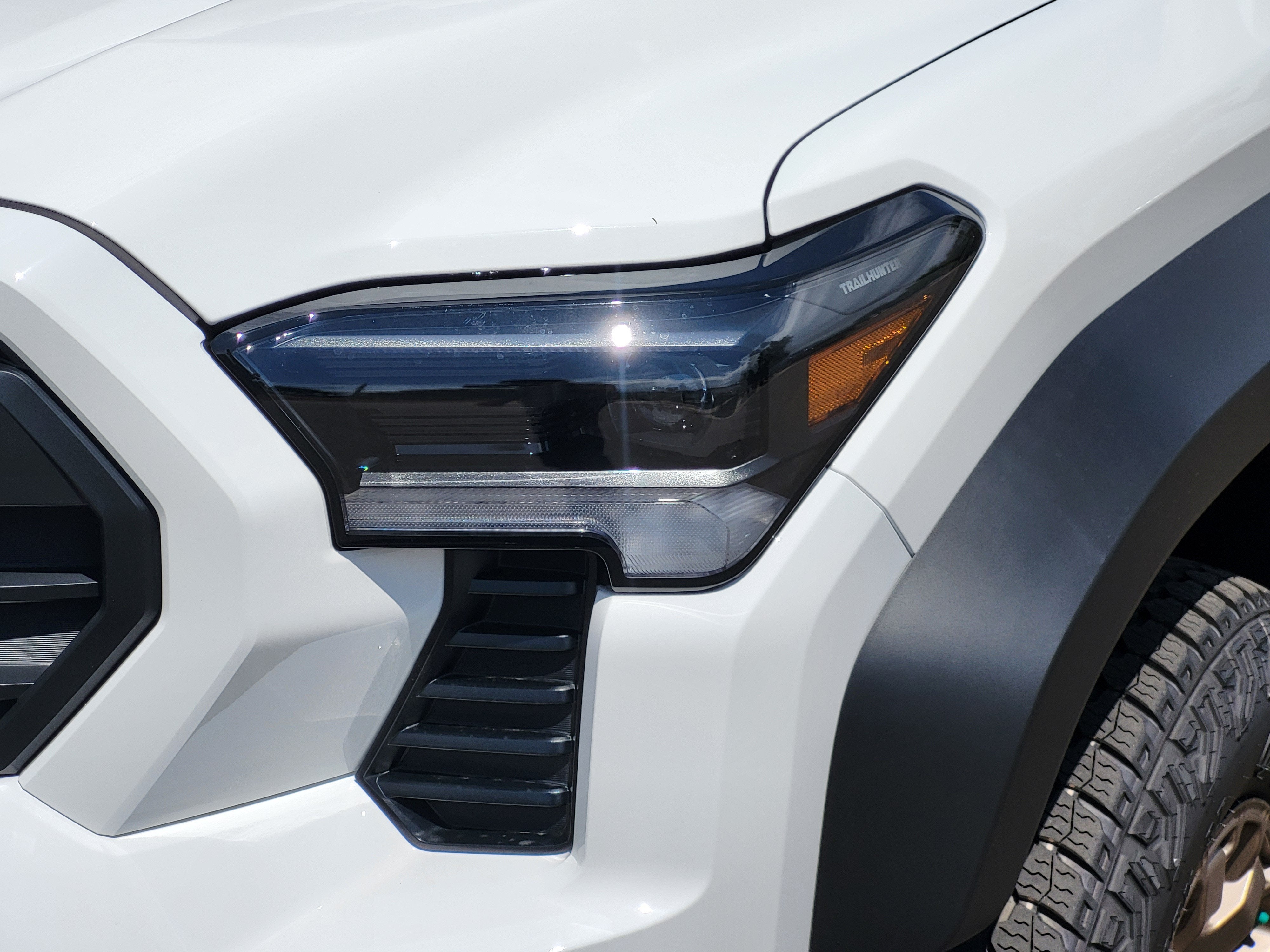 2026 Toyota Tacoma i-FORCE MAX Tacoma Trailhunter