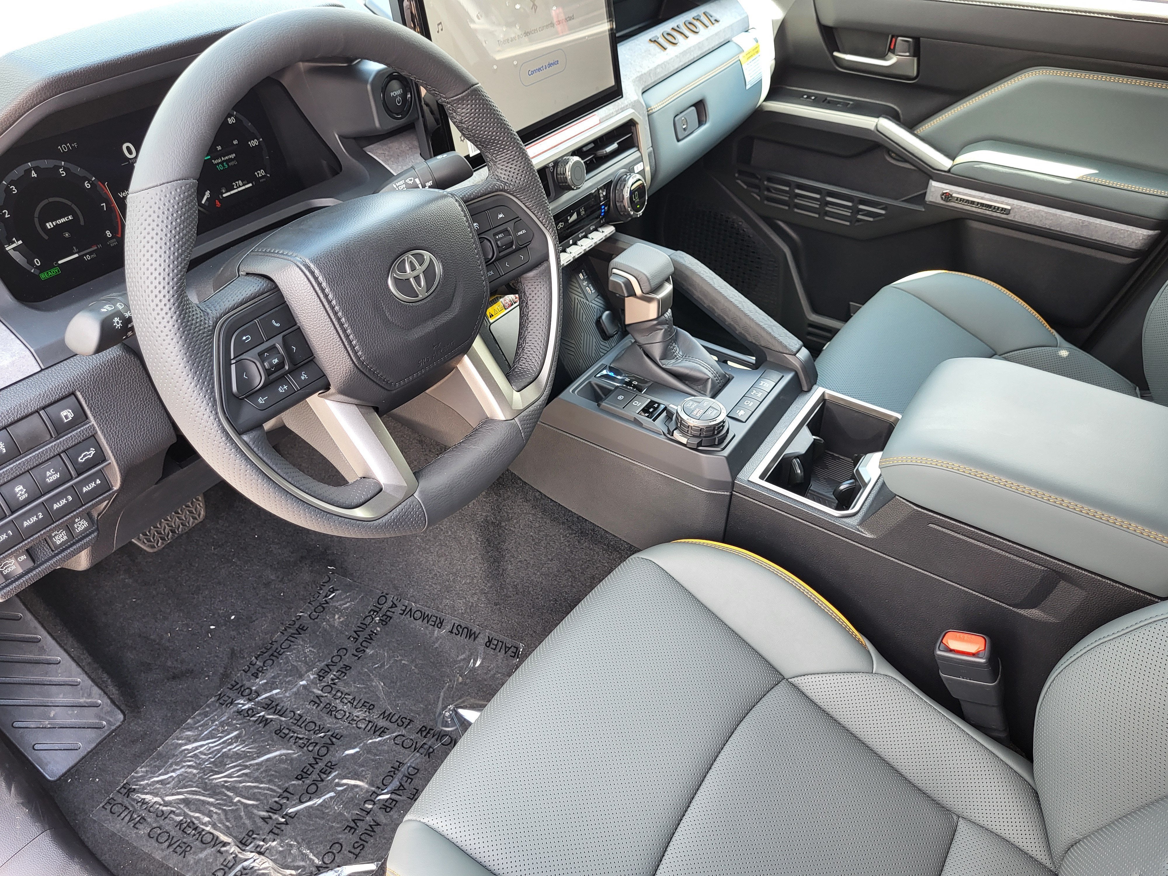 2026 Toyota Tacoma i-FORCE MAX Tacoma Trailhunter
