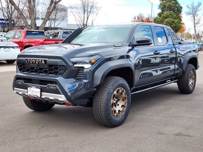 2025 Toyota Tacoma i-FORCE MAX Tacoma Trailhunter