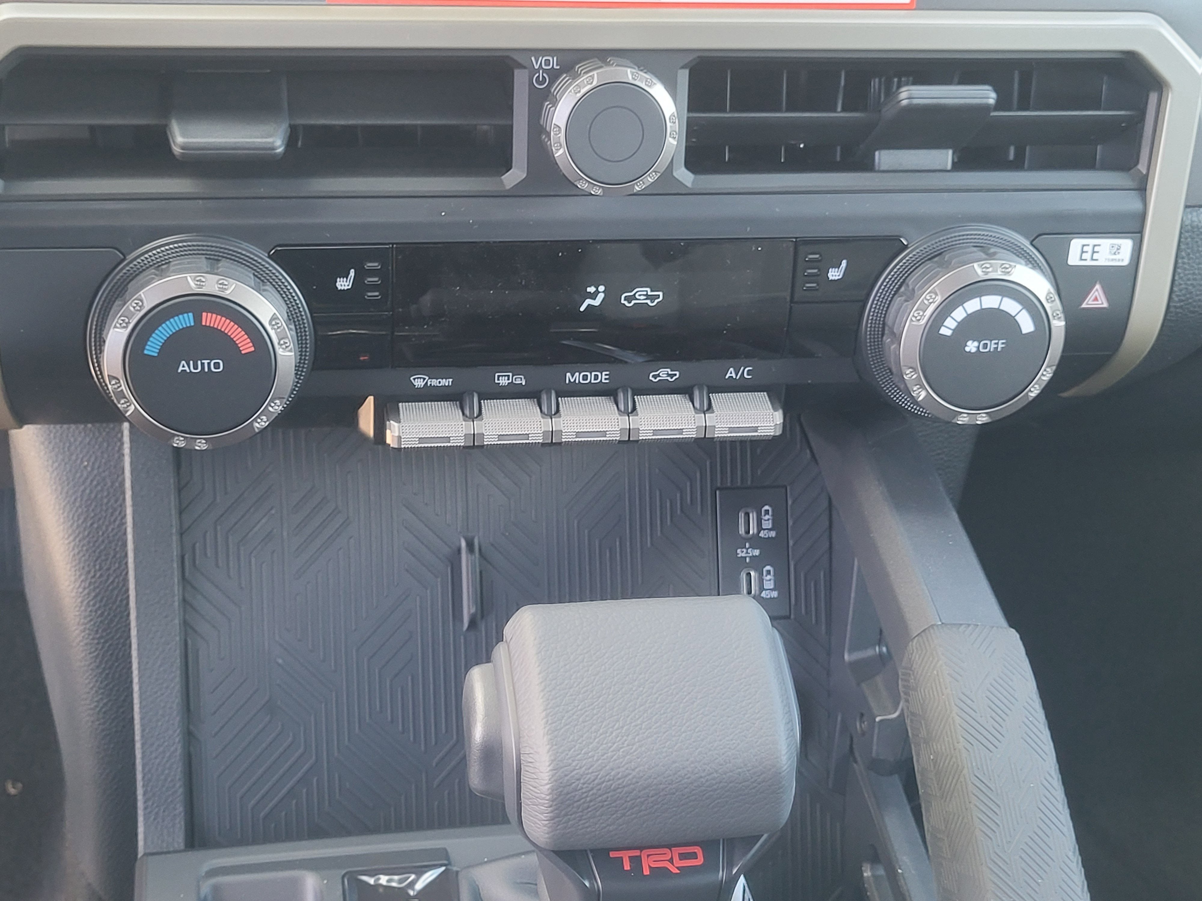 2026 Toyota Tacoma i-FORCE MAX Tacoma TRD Off-Road