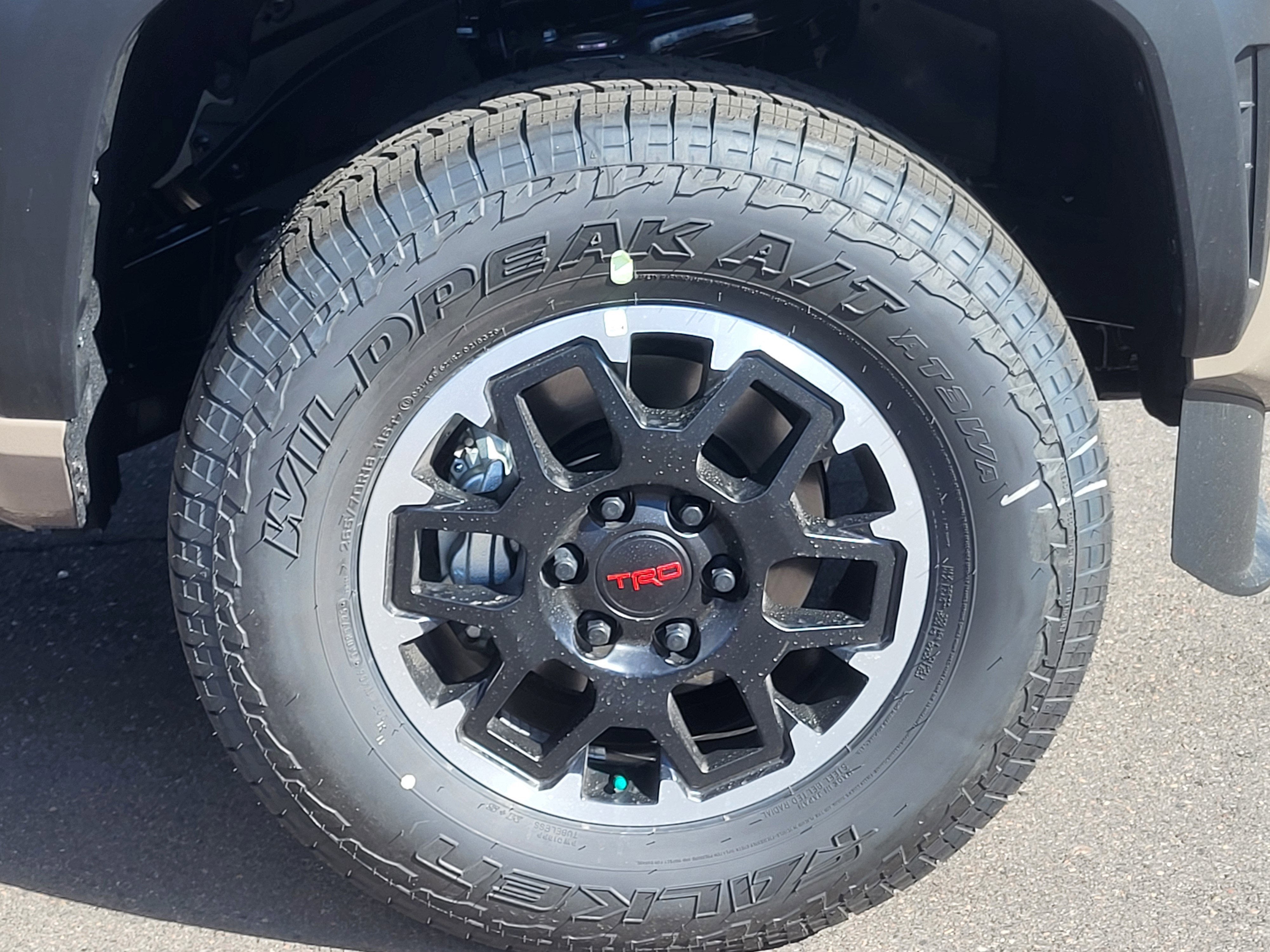 2026 Toyota Tacoma i-FORCE MAX Tacoma TRD Off-Road