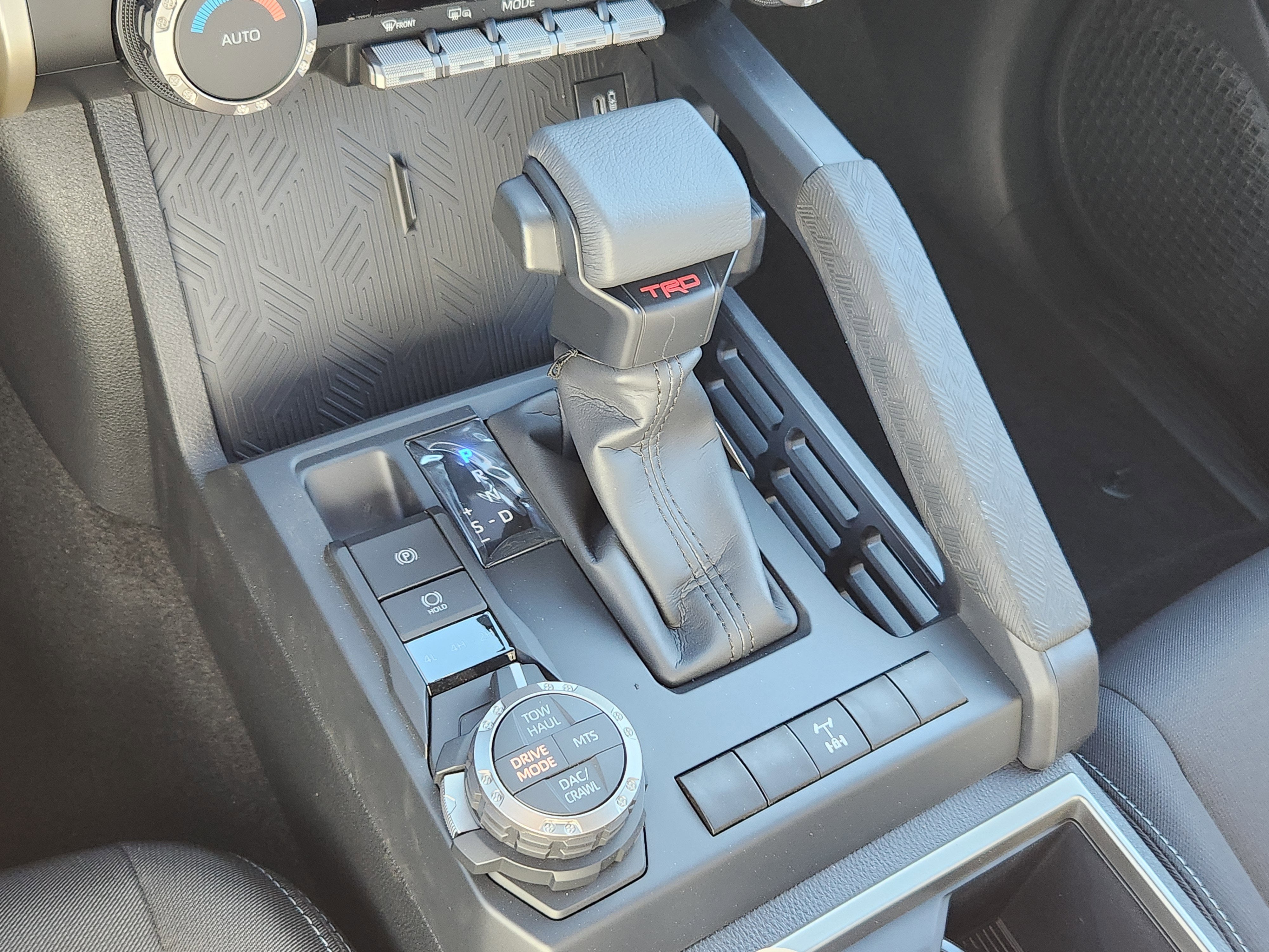 2026 Toyota Tacoma i-FORCE MAX Tacoma TRD Off-Road