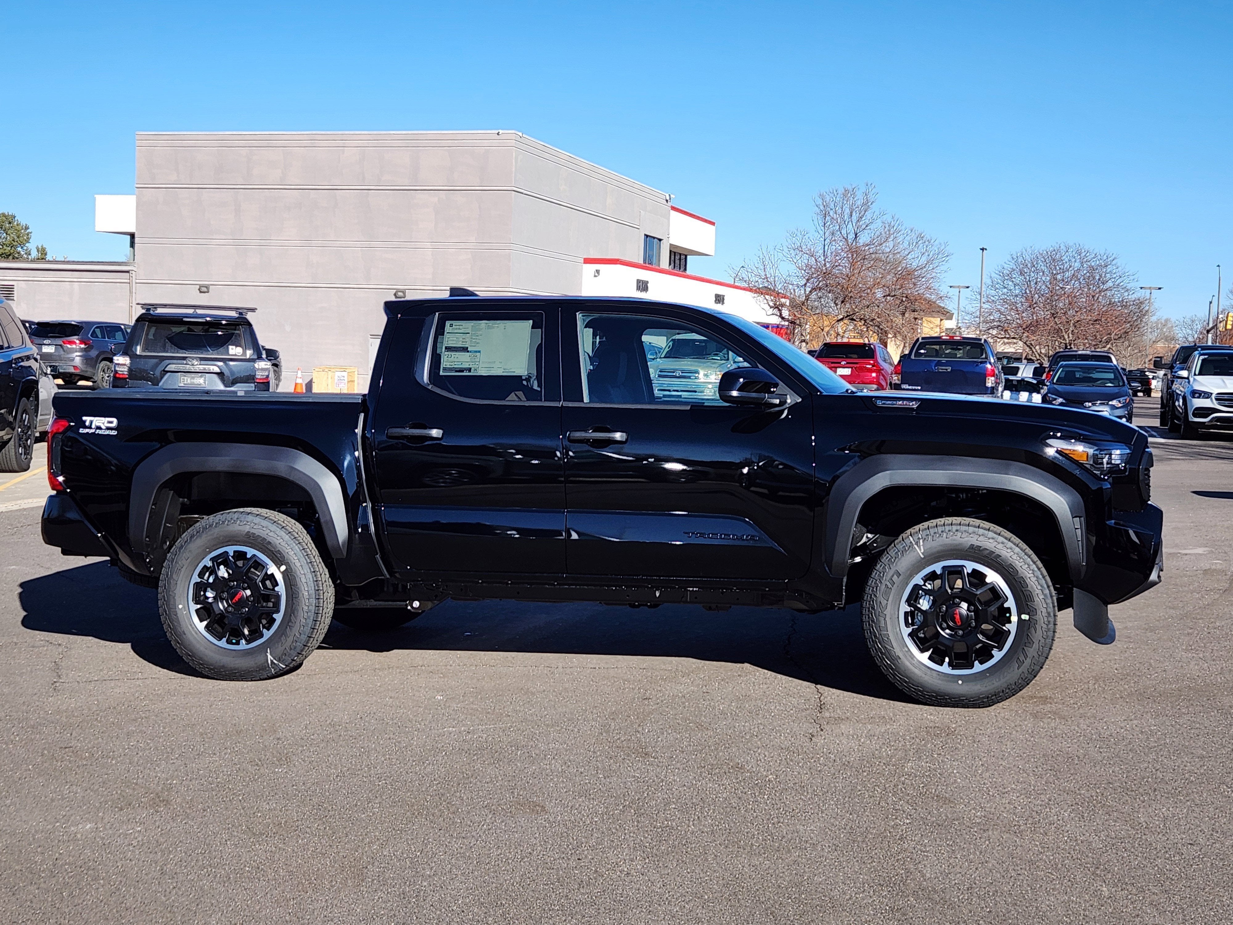 2026 Toyota Tacoma i-FORCE MAX Tacoma TRD Off-Road
