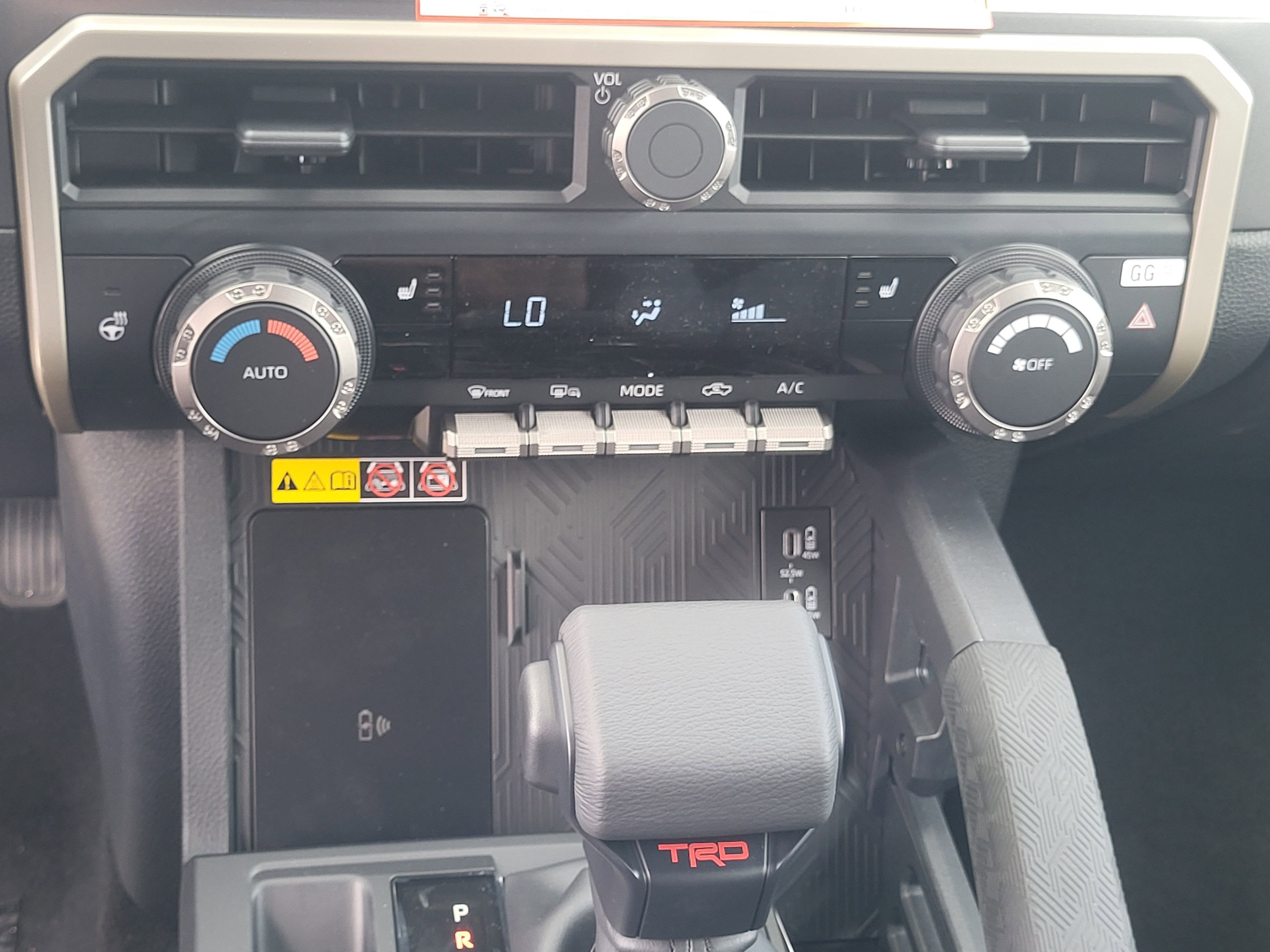 2026 Toyota Tacoma i-FORCE MAX Tacoma TRD Off-Road