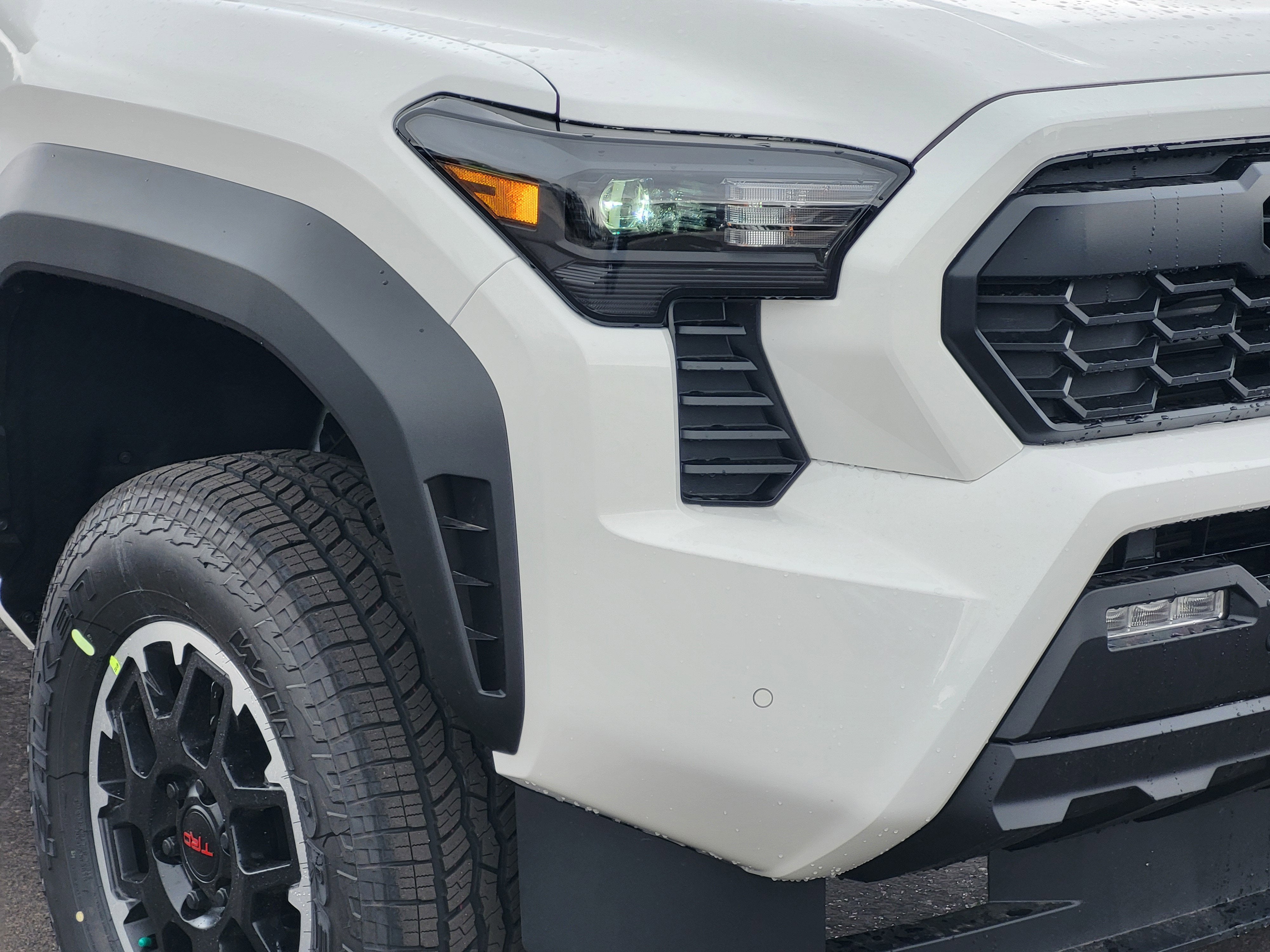 2026 Toyota Tacoma i-FORCE MAX Tacoma TRD Off-Road