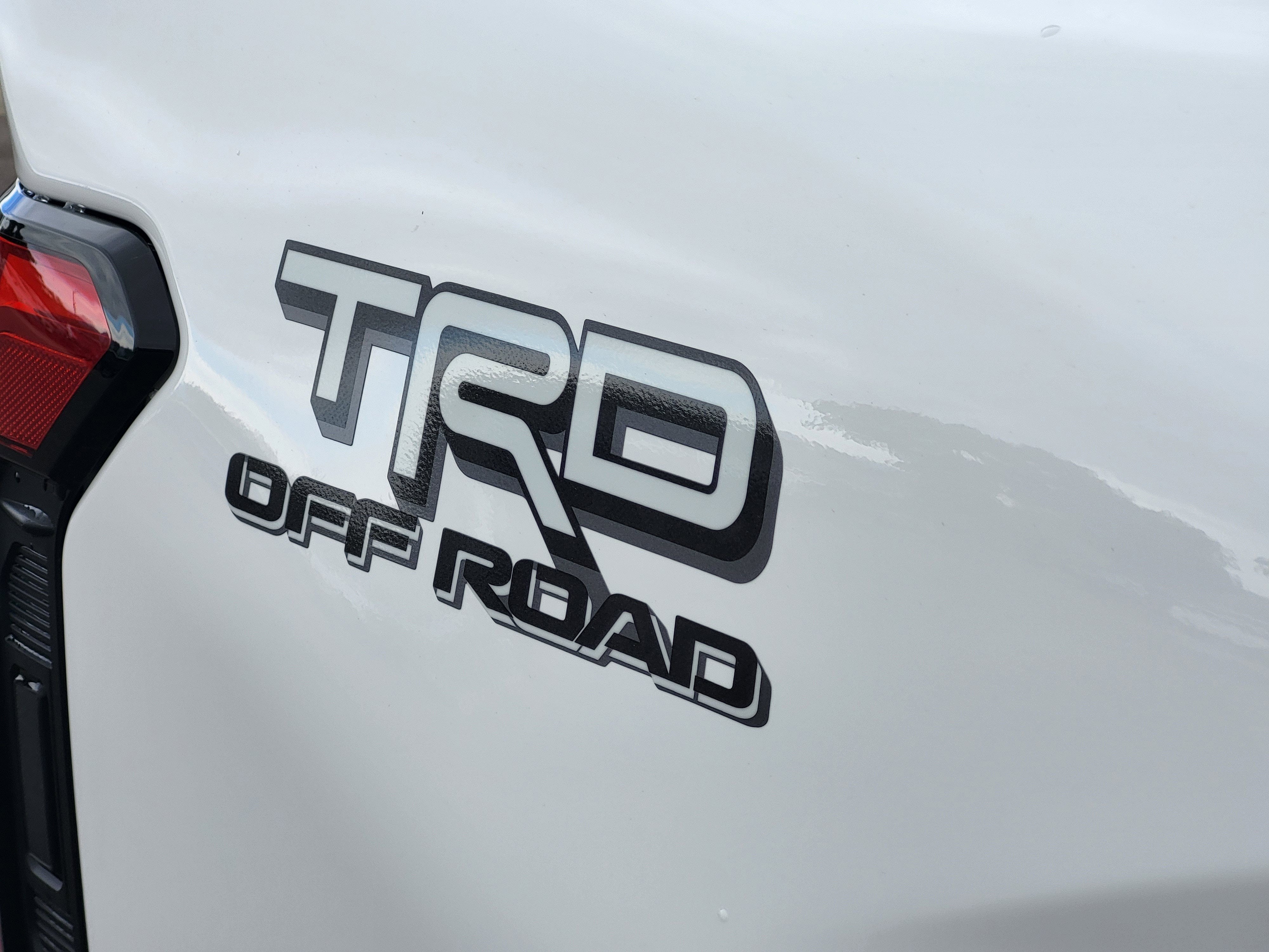 2026 Toyota Tacoma i-FORCE MAX Tacoma TRD Off-Road