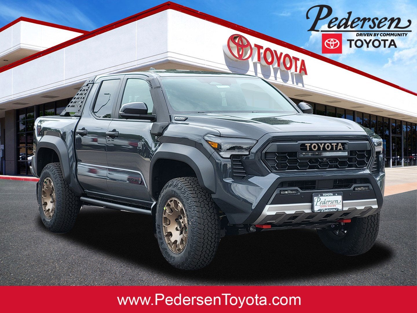 2026 Toyota Tacoma i-FORCE MAX Tacoma Trailhunter