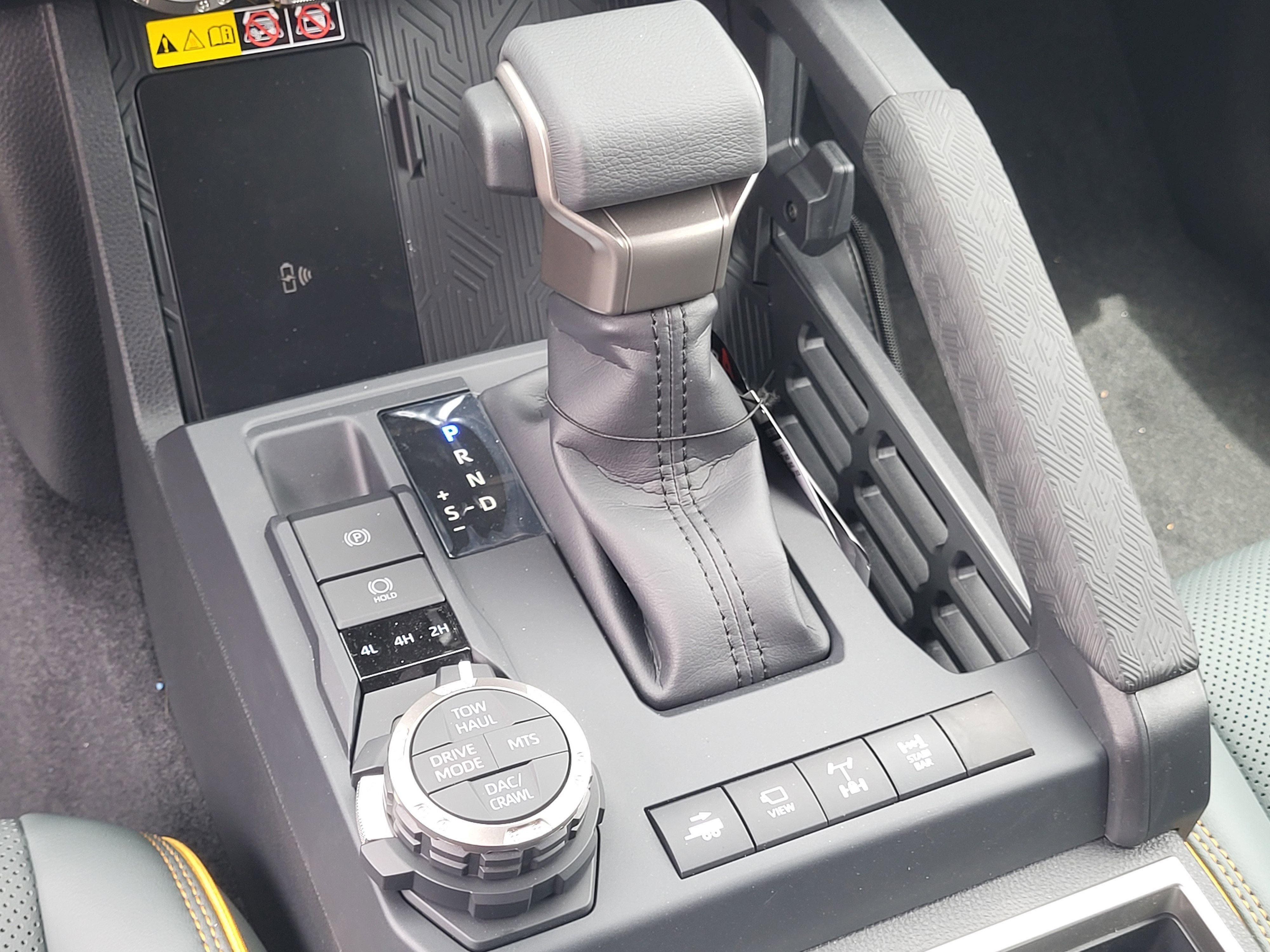 2026 Toyota Tacoma i-FORCE MAX Tacoma Trailhunter