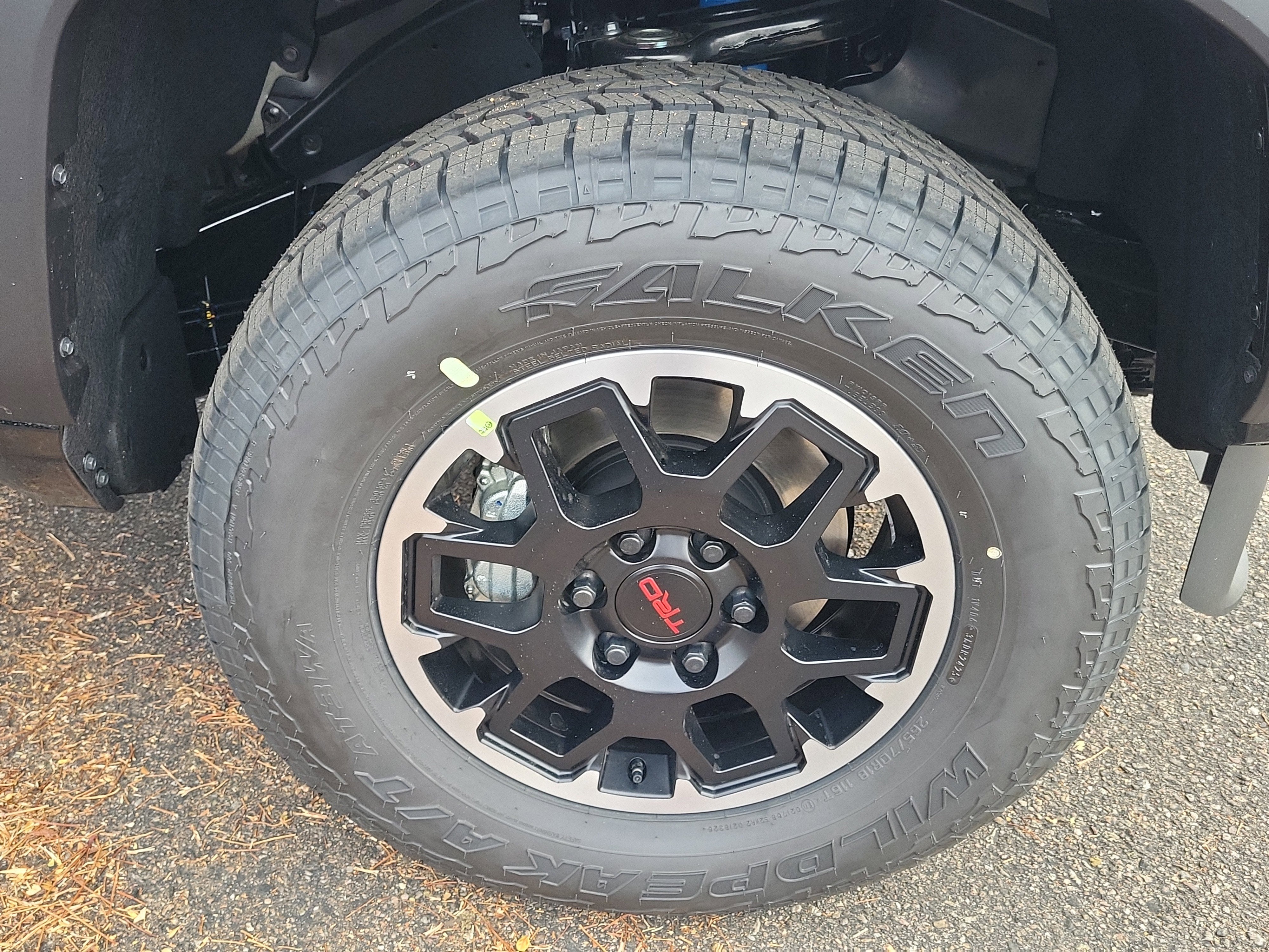 2025 Toyota Tacoma i-FORCE MAX Tacoma TRD Off-Road