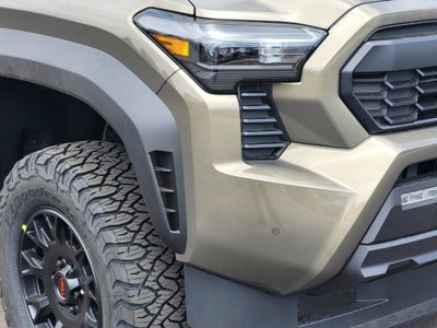 2026 Toyota Tacoma i-FORCE MAX Tacoma TRD Off-Road