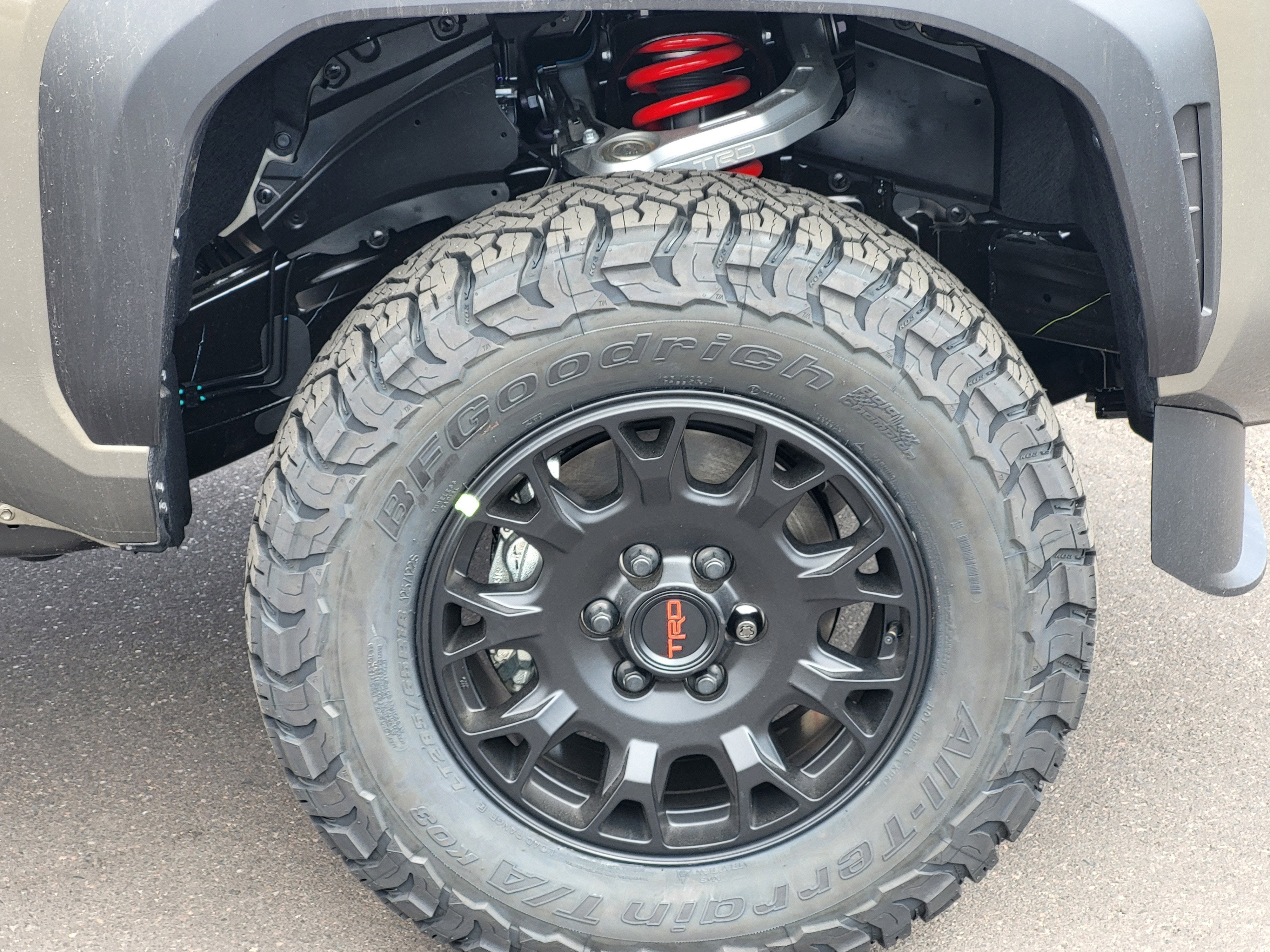 2026 Toyota Tacoma i-FORCE MAX Tacoma TRD Off-Road
