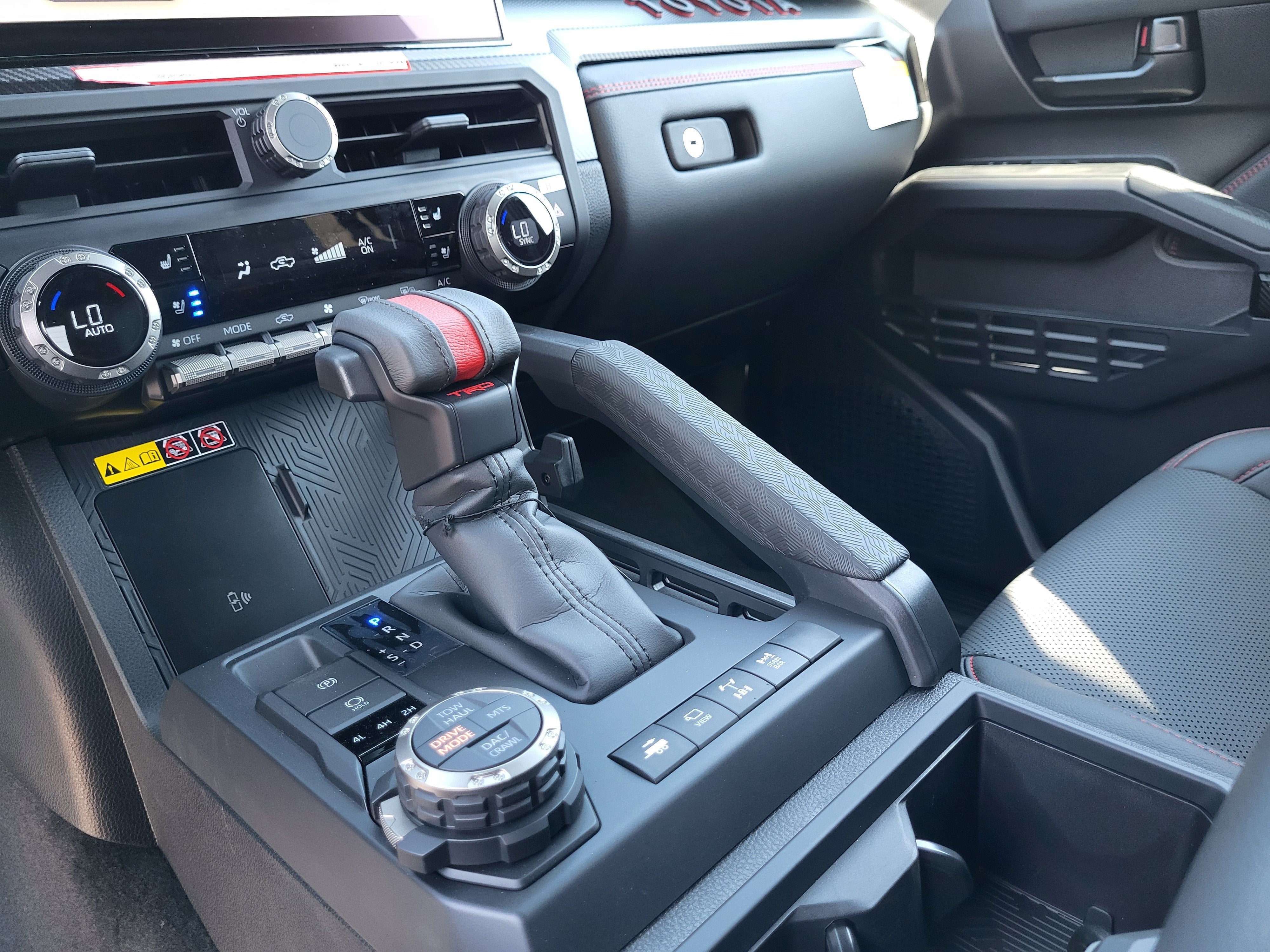 2026 Toyota Tacoma i-FORCE MAX Tacoma TRD Pro