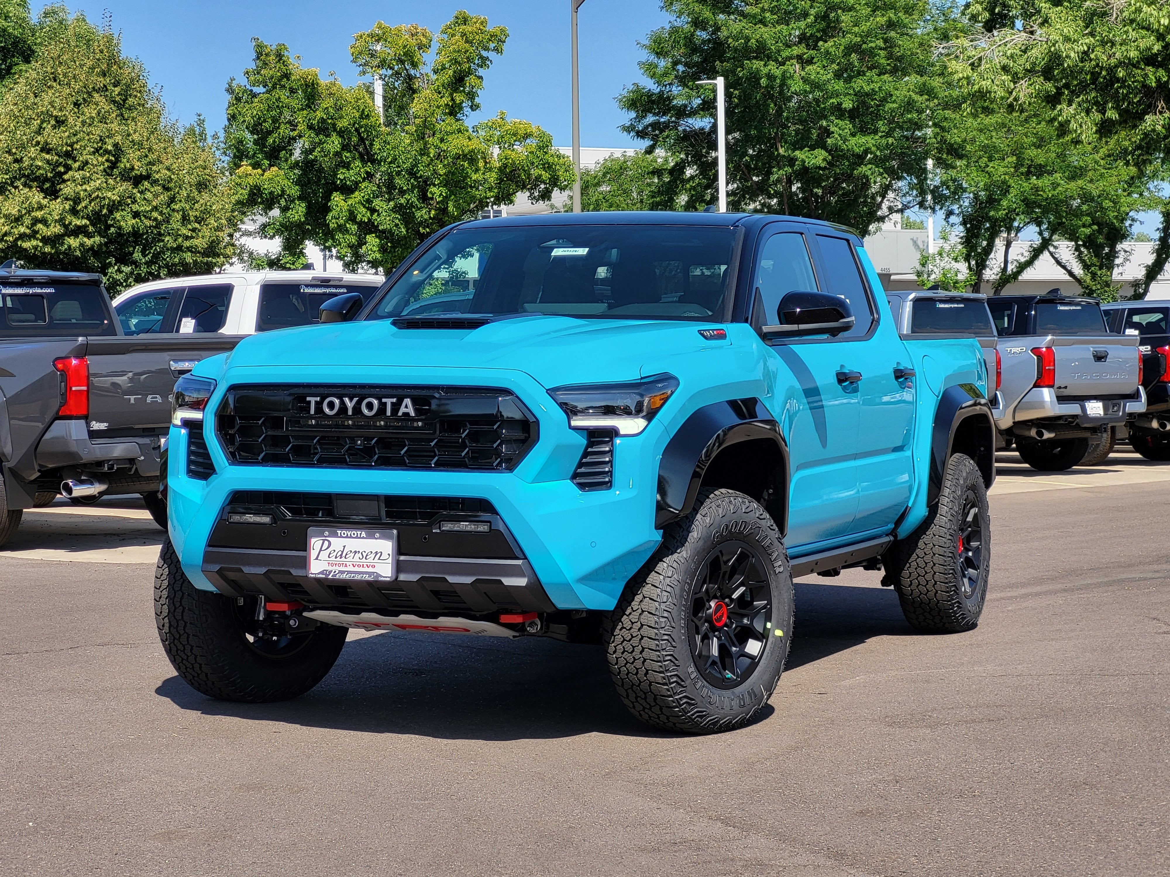 2026 Toyota Tacoma i-FORCE MAX Tacoma TRD Pro