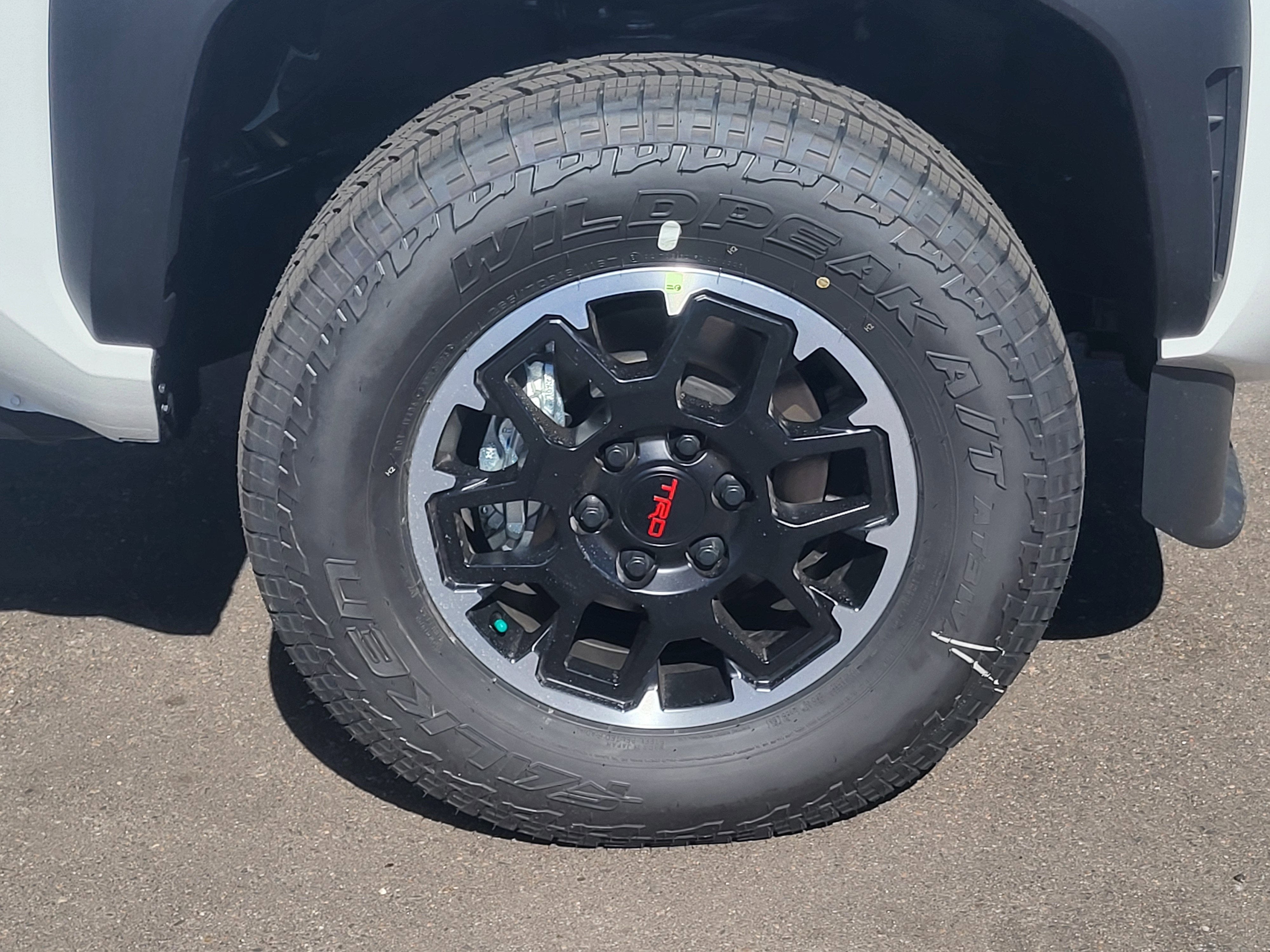 2026 Toyota Tacoma i-FORCE MAX Tacoma TRD Off-Road