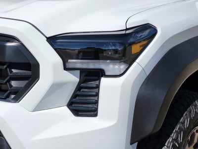 2026 Toyota Tacoma i-FORCE MAX Tacoma Trailhunter