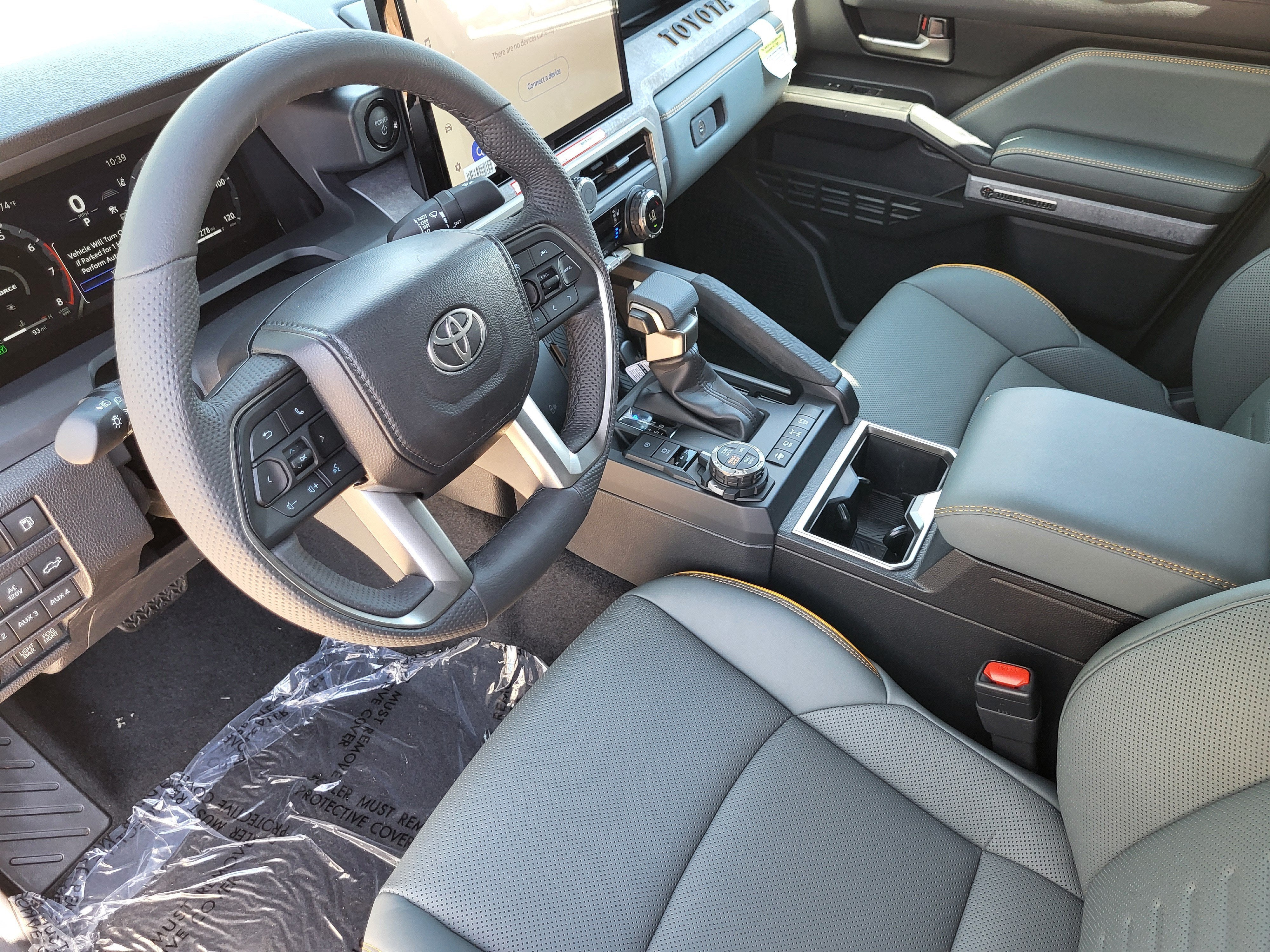 2026 Toyota Tacoma i-FORCE MAX Tacoma Trailhunter