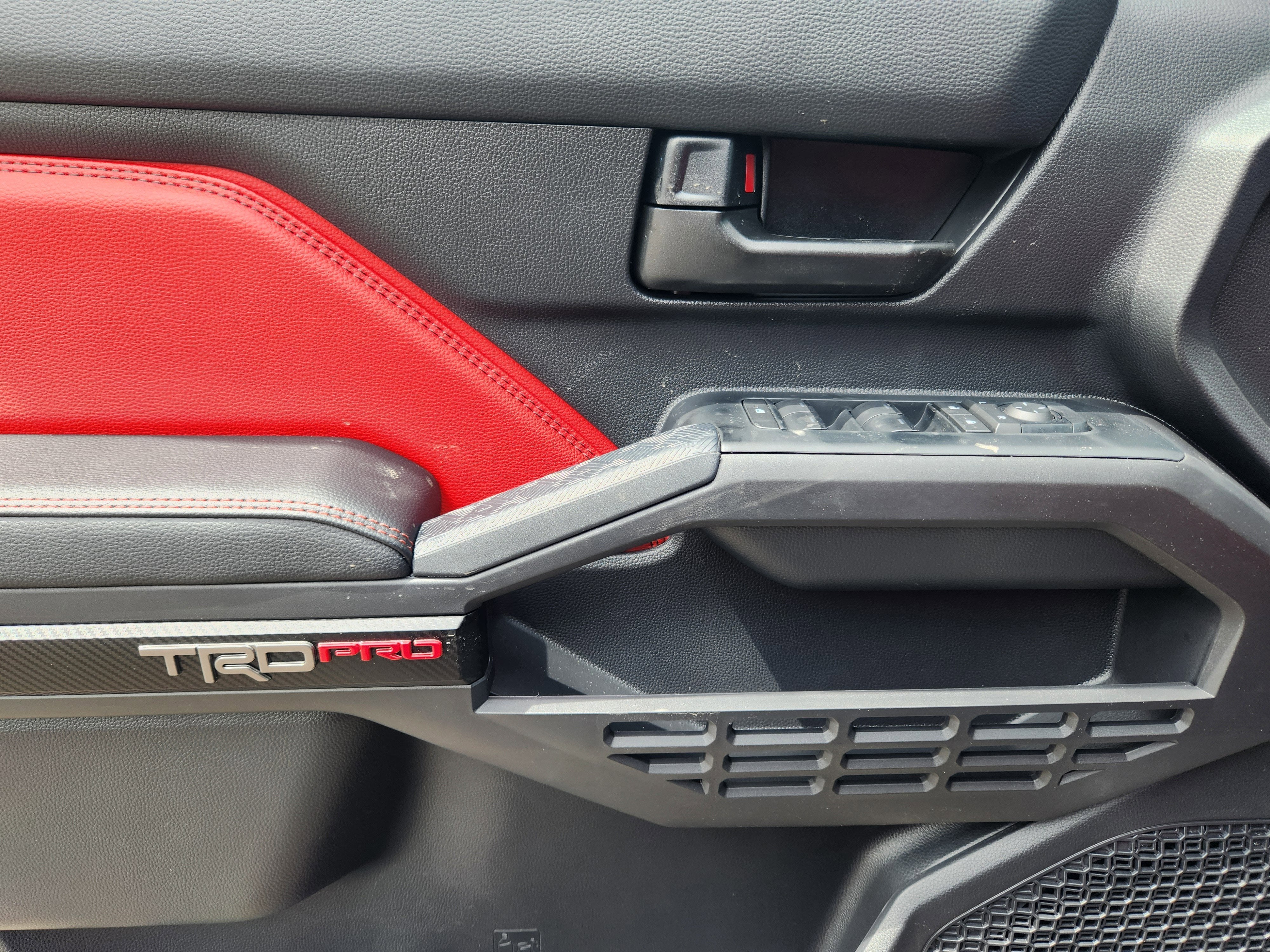 2026 Toyota Tacoma i-FORCE MAX Tacoma TRD Pro