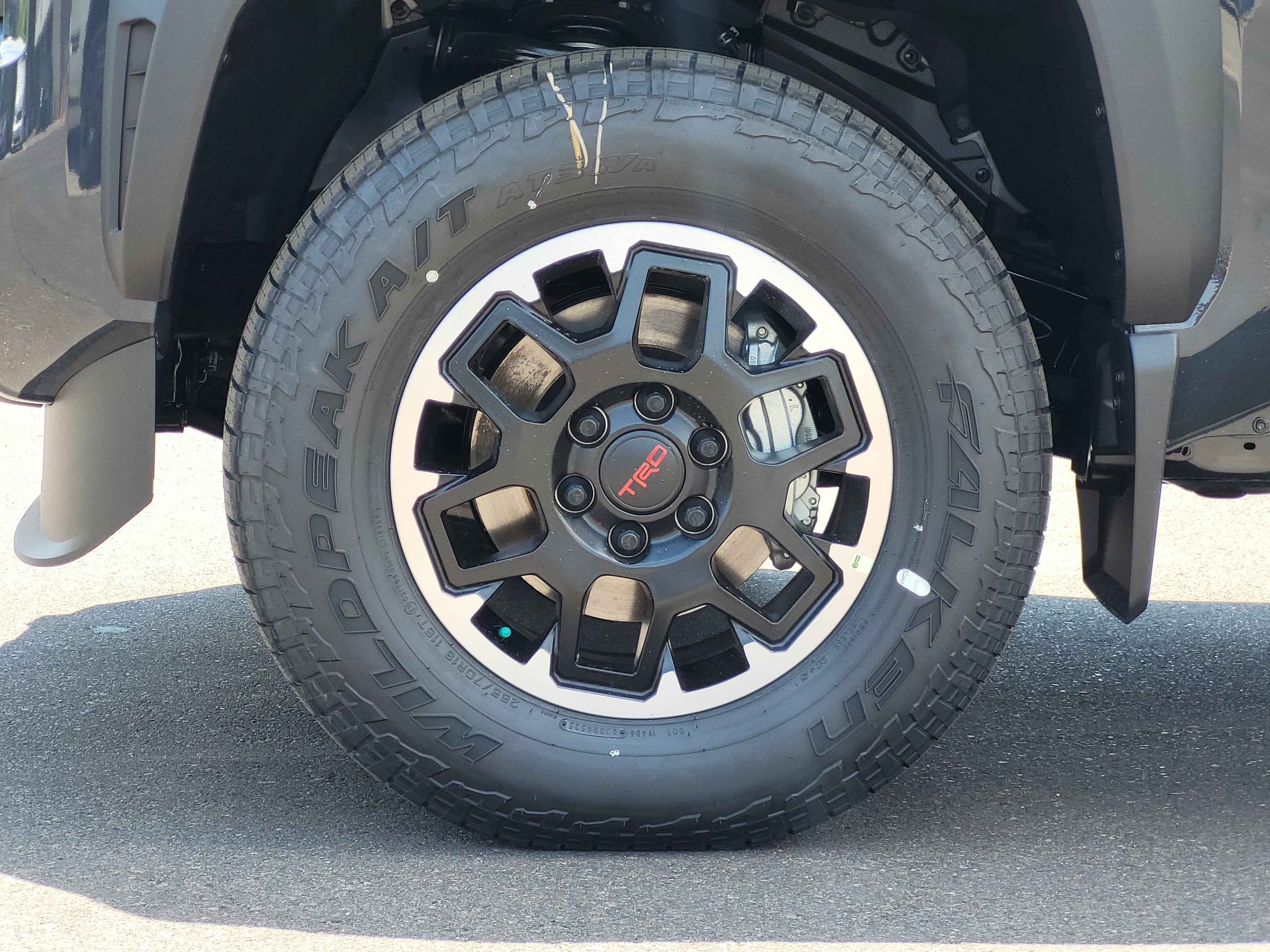 2026 Toyota Tacoma i-FORCE MAX Tacoma TRD Off-Road