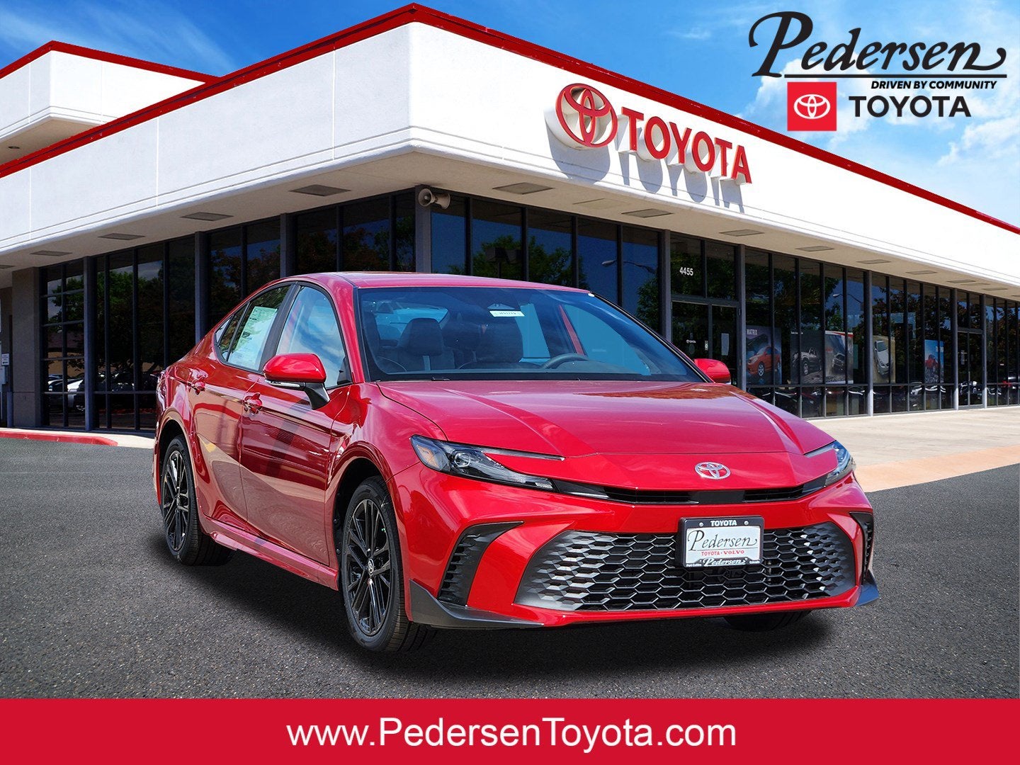 2026 Toyota Camry SE AWD