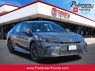 2026 Toyota Camry SE AWD