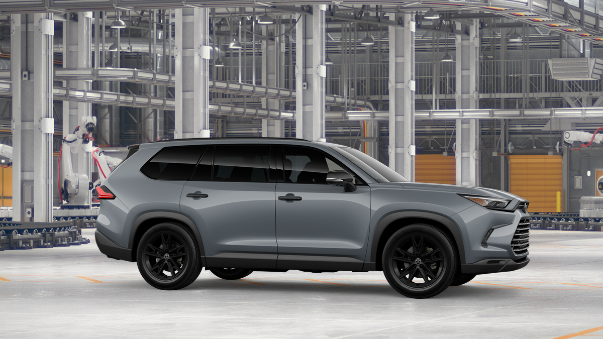 2026 Toyota Grand Highlander Hybrid Nightshade