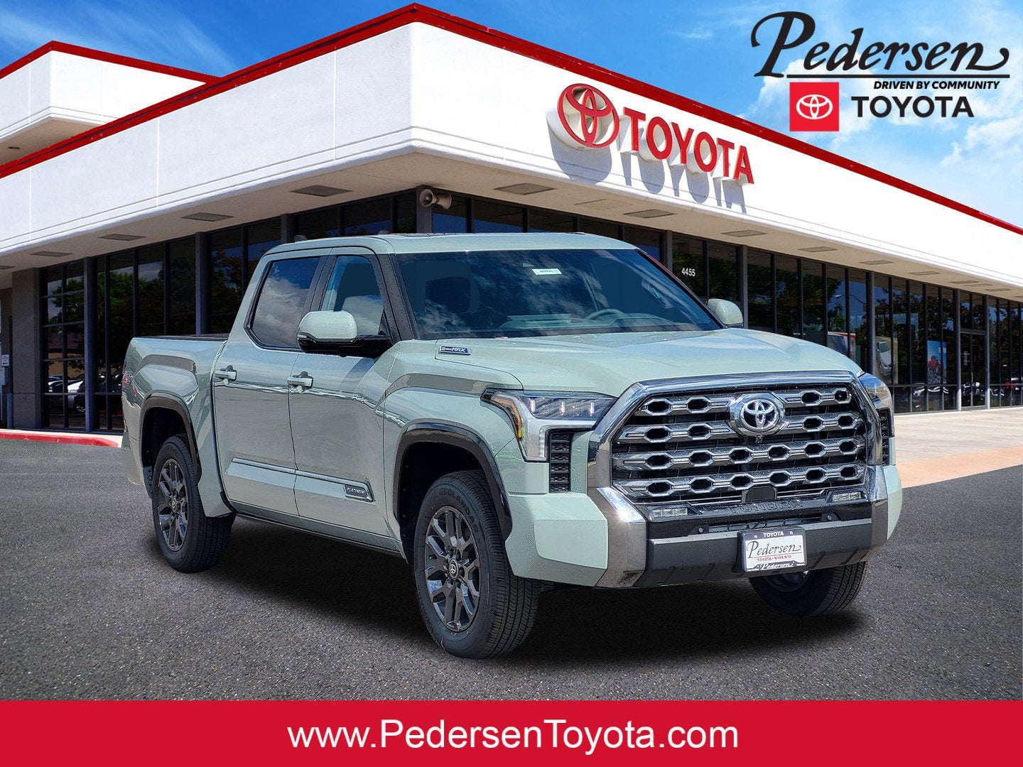 2026 Toyota Tundra i-FORCE MAX Tundra Platinum