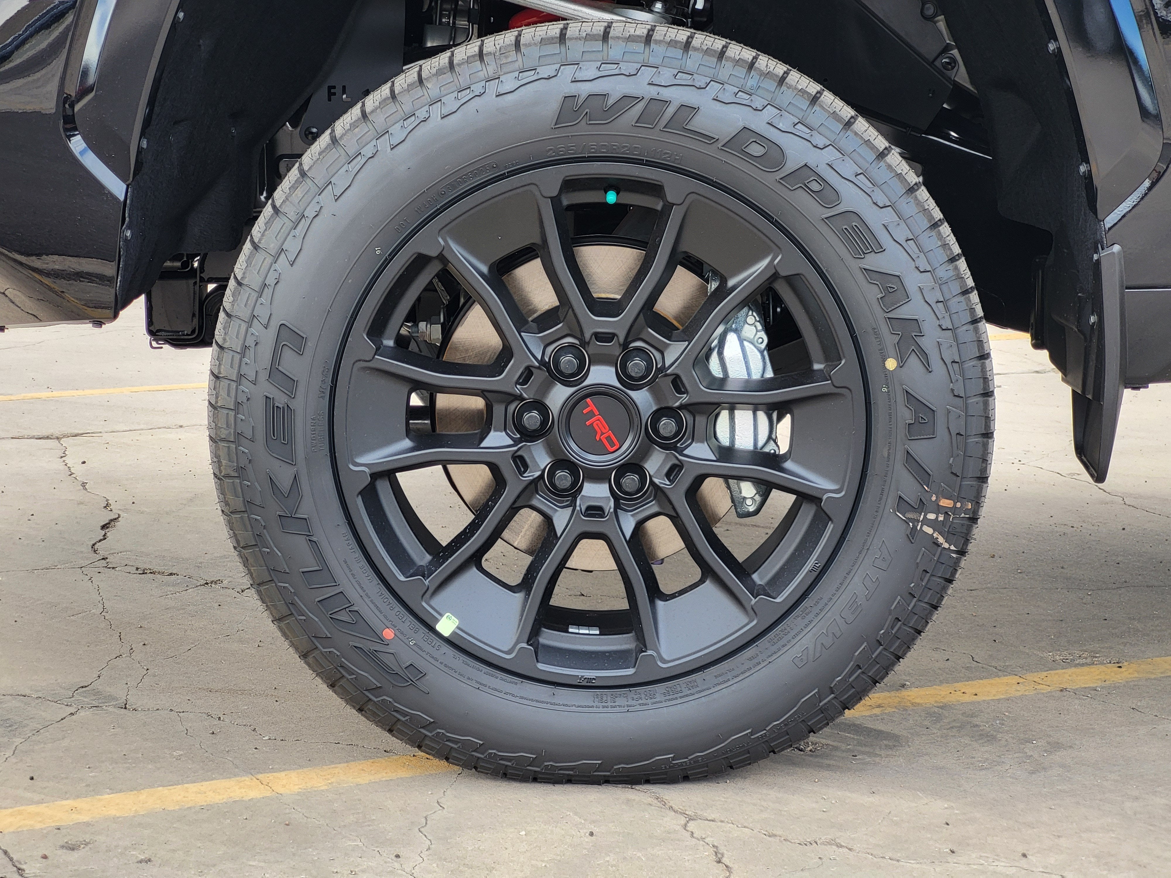 2026 Toyota Tundra i-FORCE MAX Tundra Platinum
