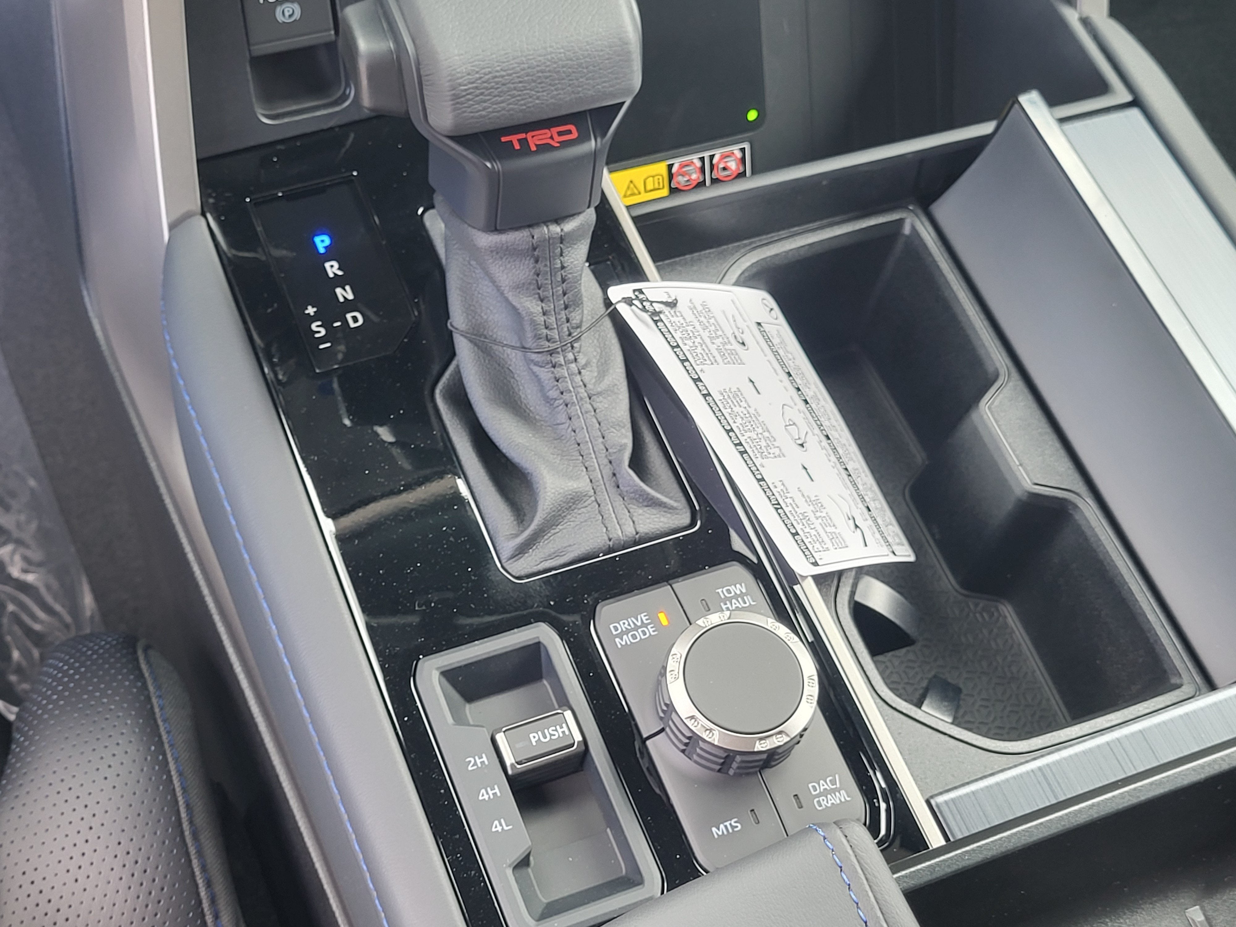 2026 Toyota Tundra i-FORCE MAX Tundra Platinum