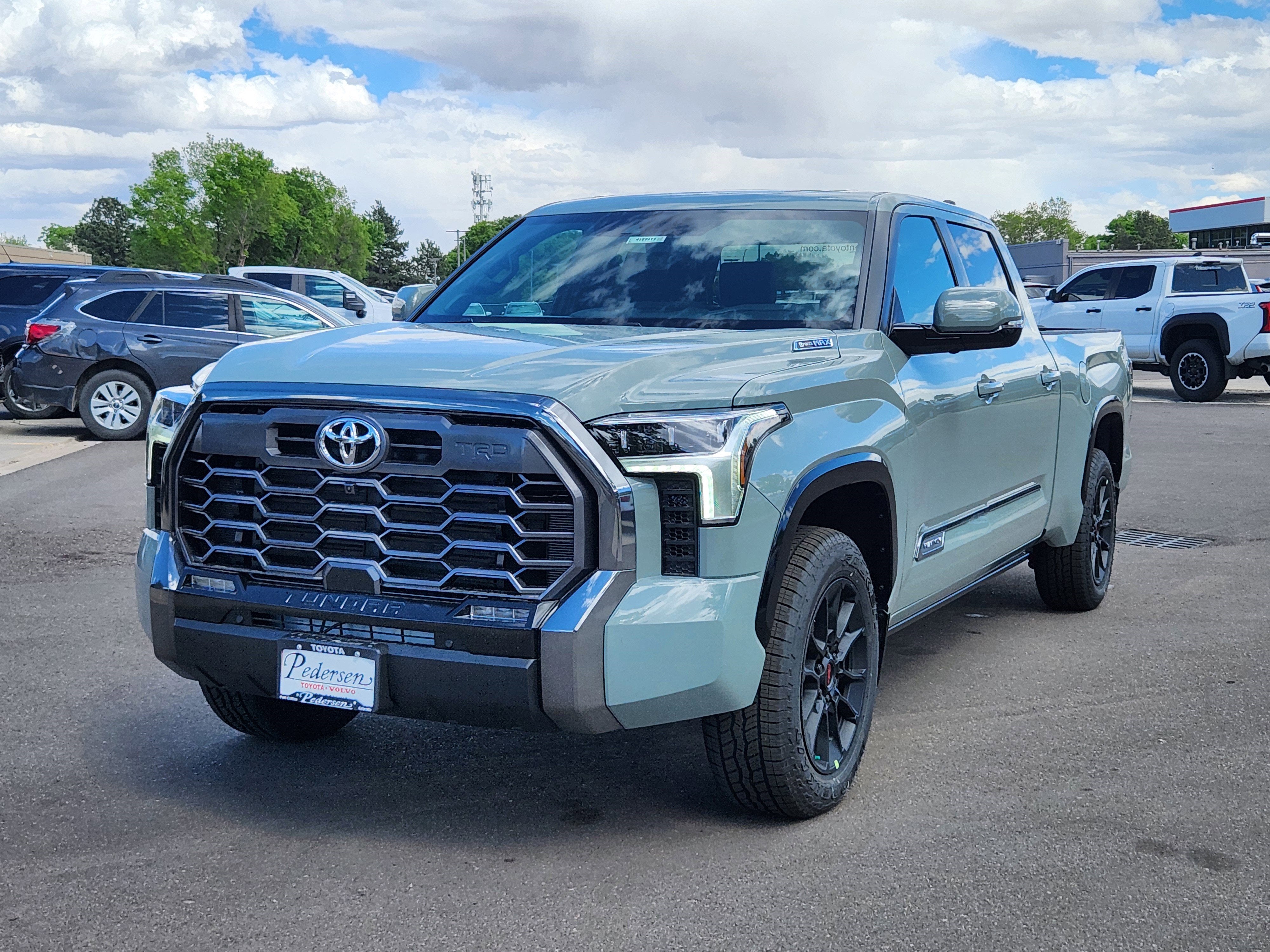 2026 Toyota Tundra i-FORCE MAX Tundra Platinum