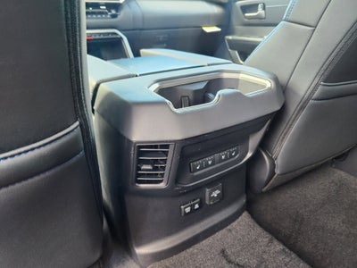 2026 Toyota Tundra i-FORCE MAX Tundra Platinum