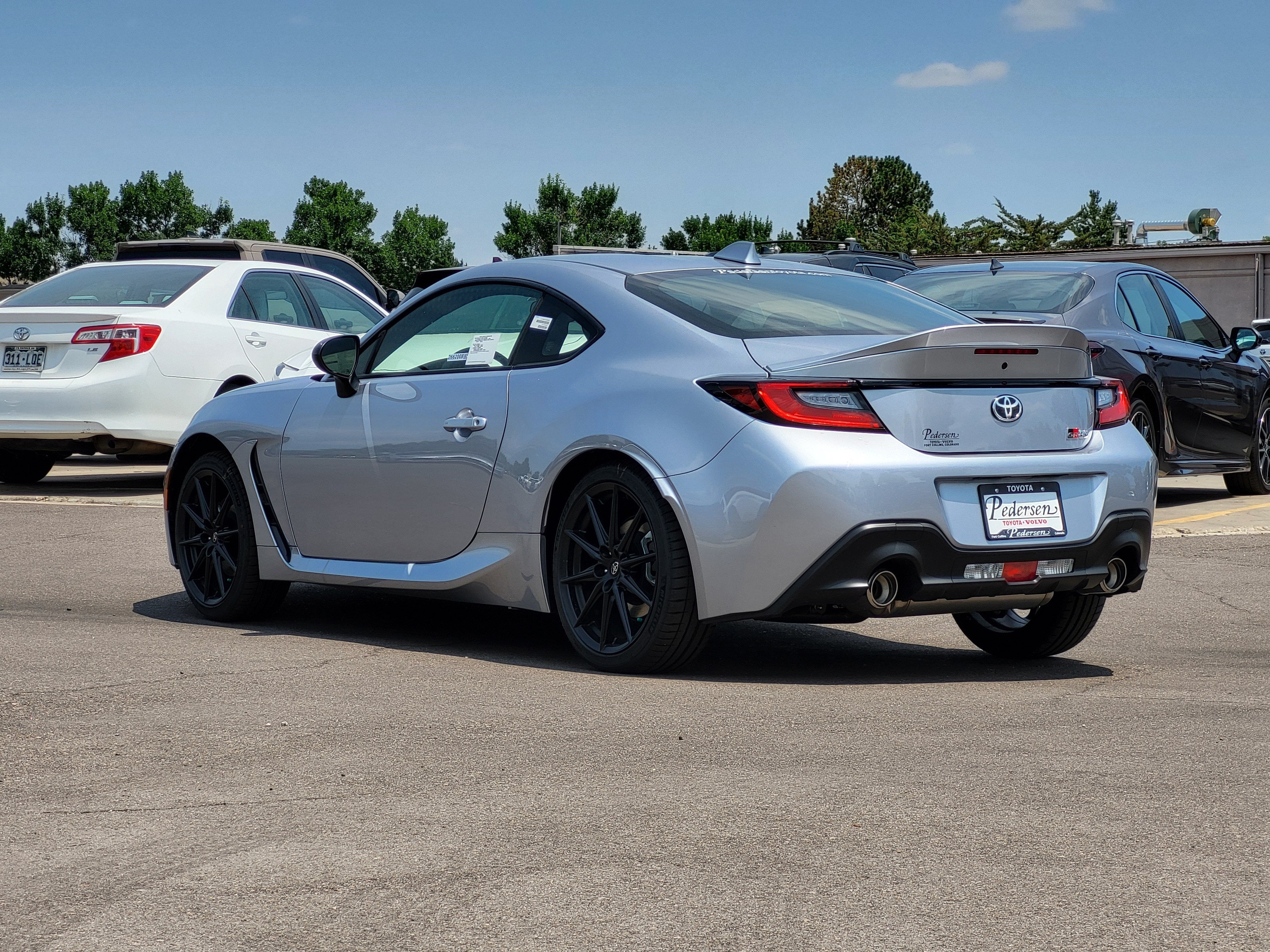 2026 Toyota GR86 Premium MT