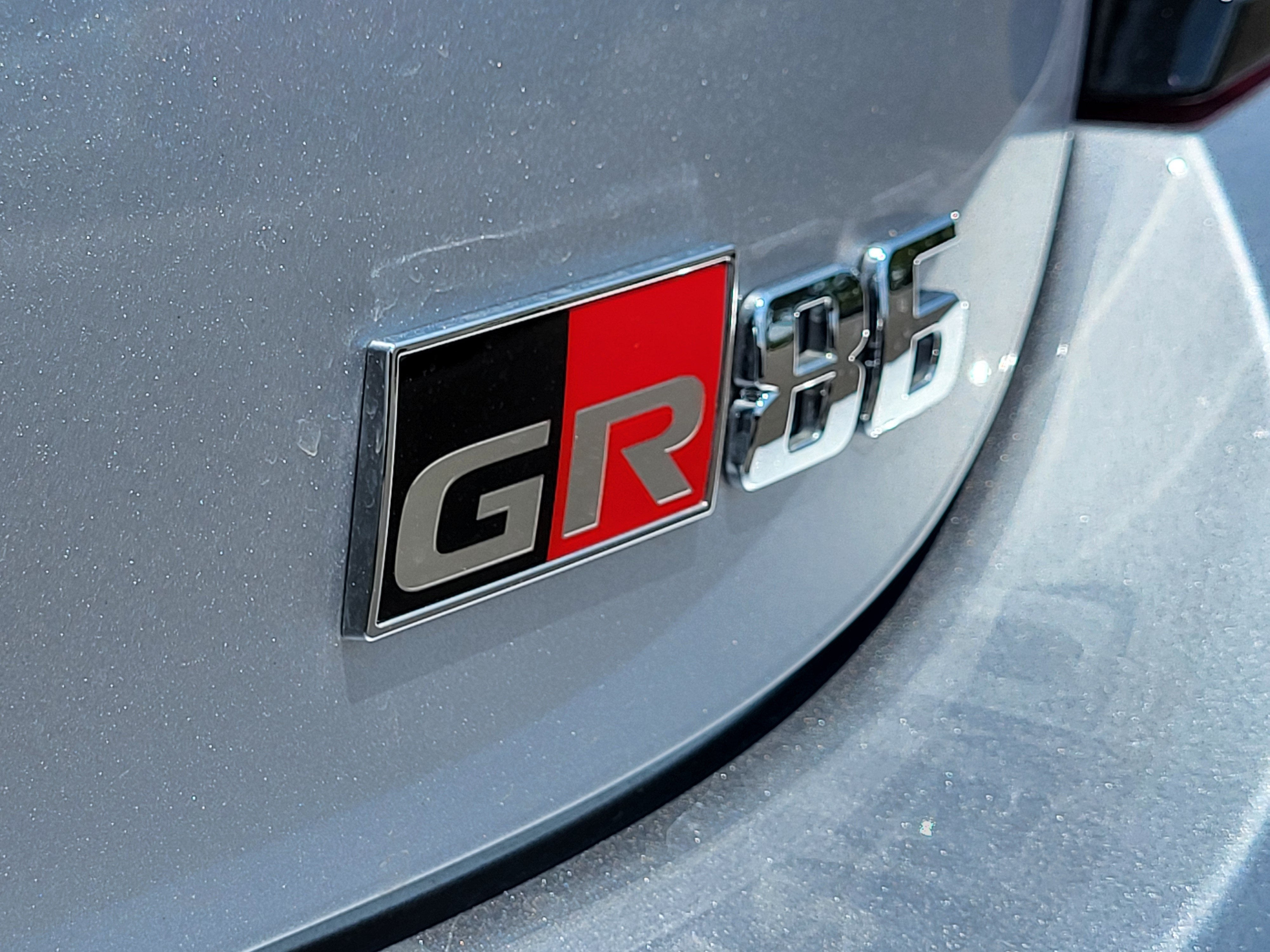 2026 Toyota GR86 Premium MT