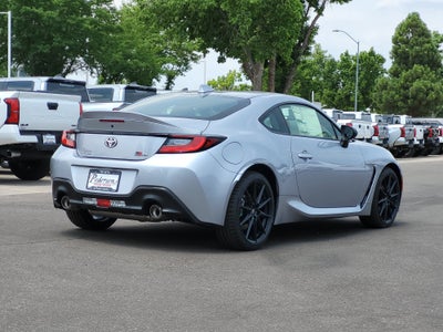 2026 Toyota GR86 Premium MT