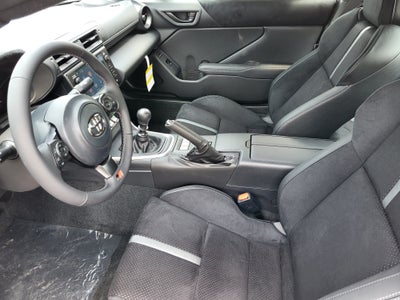 2026 Toyota GR86 Premium MT