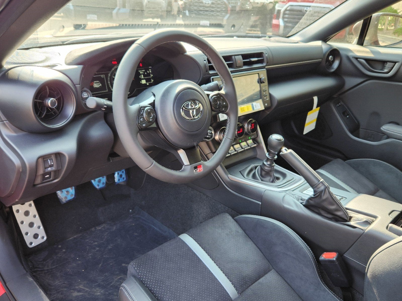 2026 Toyota GR86 Premium MT