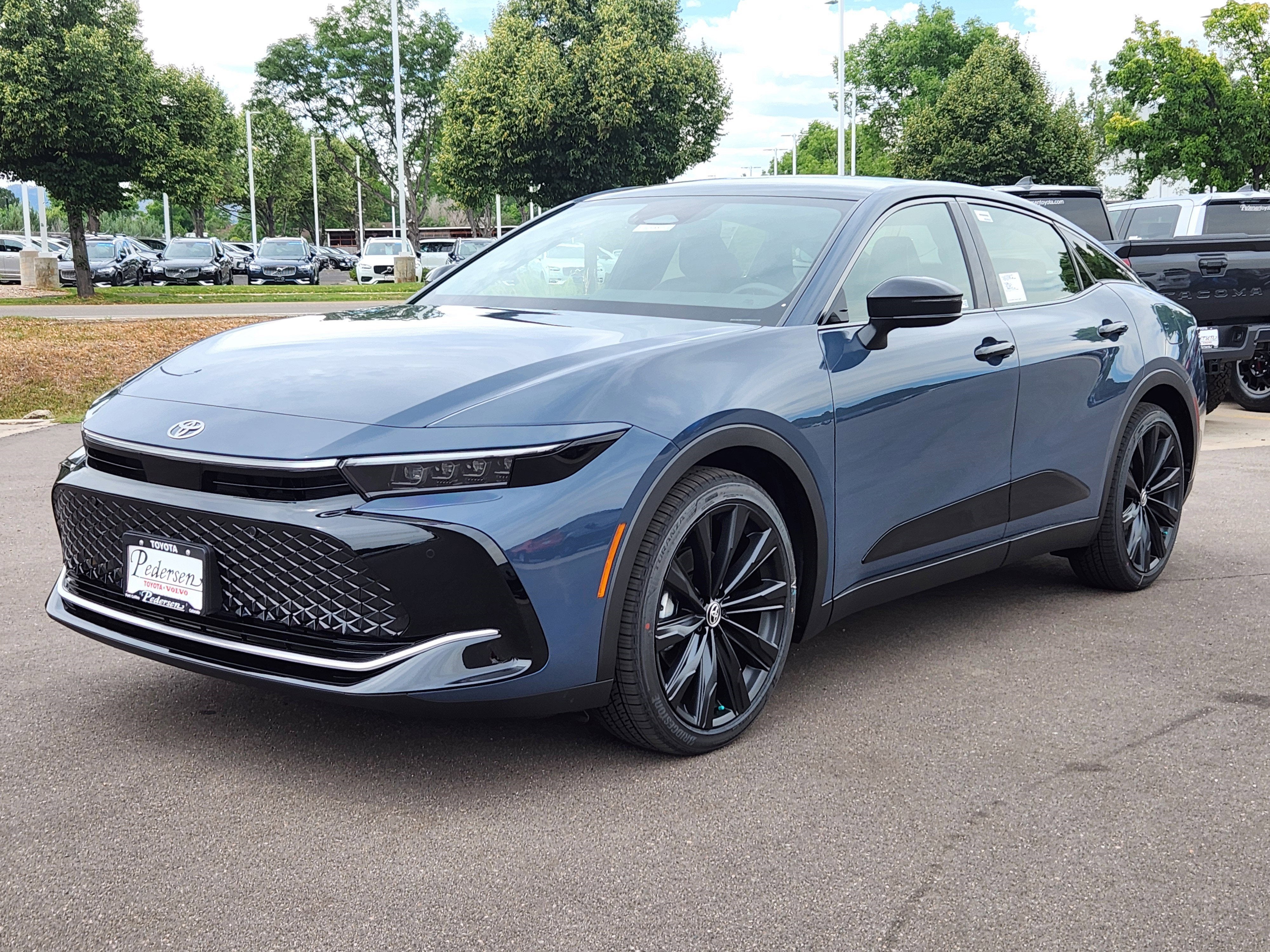 2026 Toyota Toyota Crown Nightshade