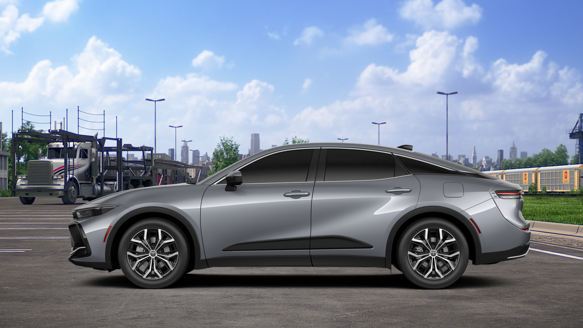 2026 Toyota Toyota Crown XLE