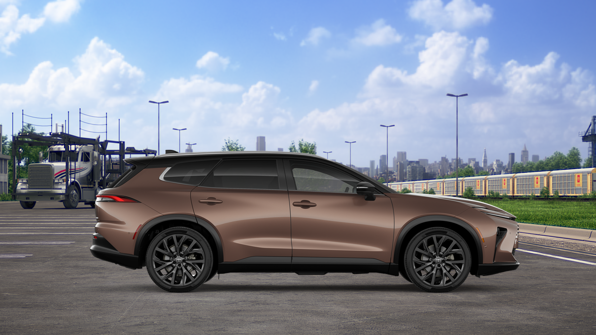 2026 Toyota Toyota Crown Signia Limited