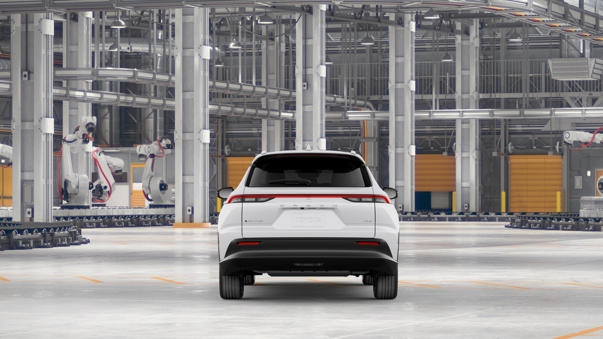 2026 Toyota Toyota Crown Signia XLE