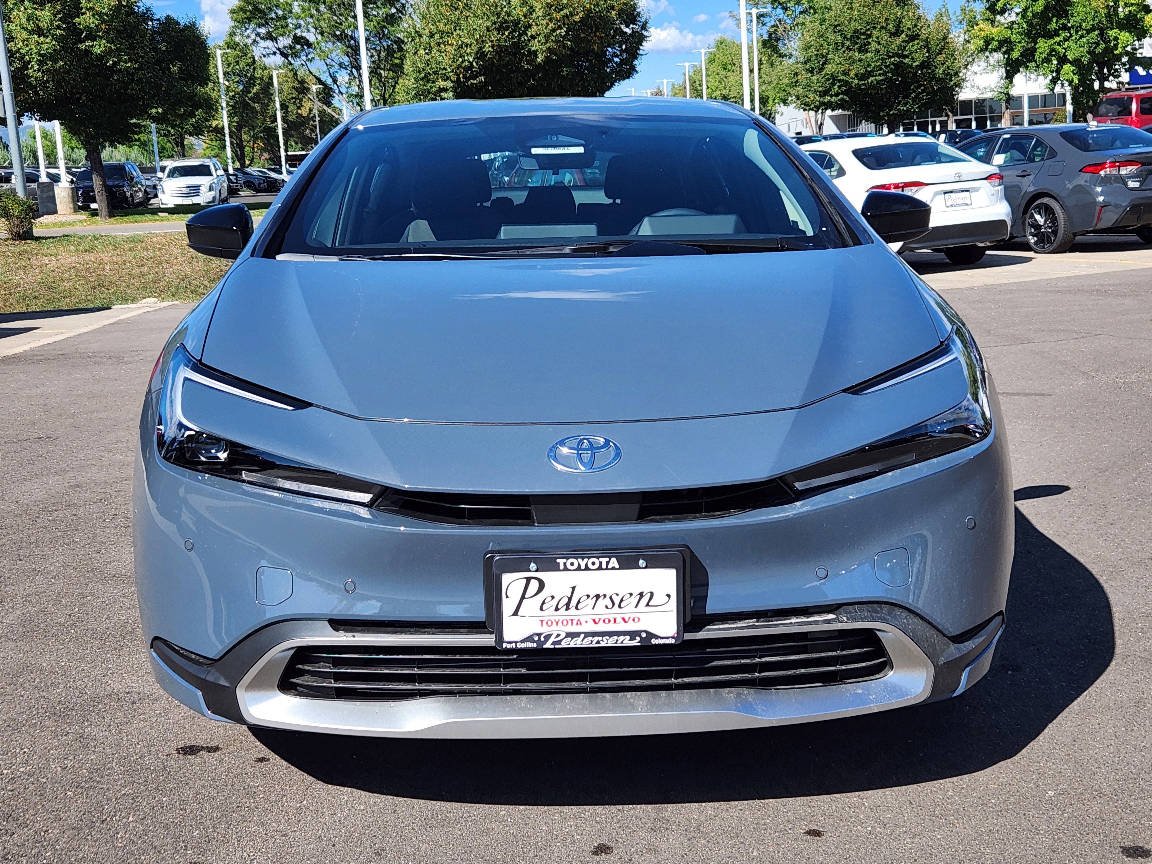 2026 Toyota Prius Plug-in Hybrid SE