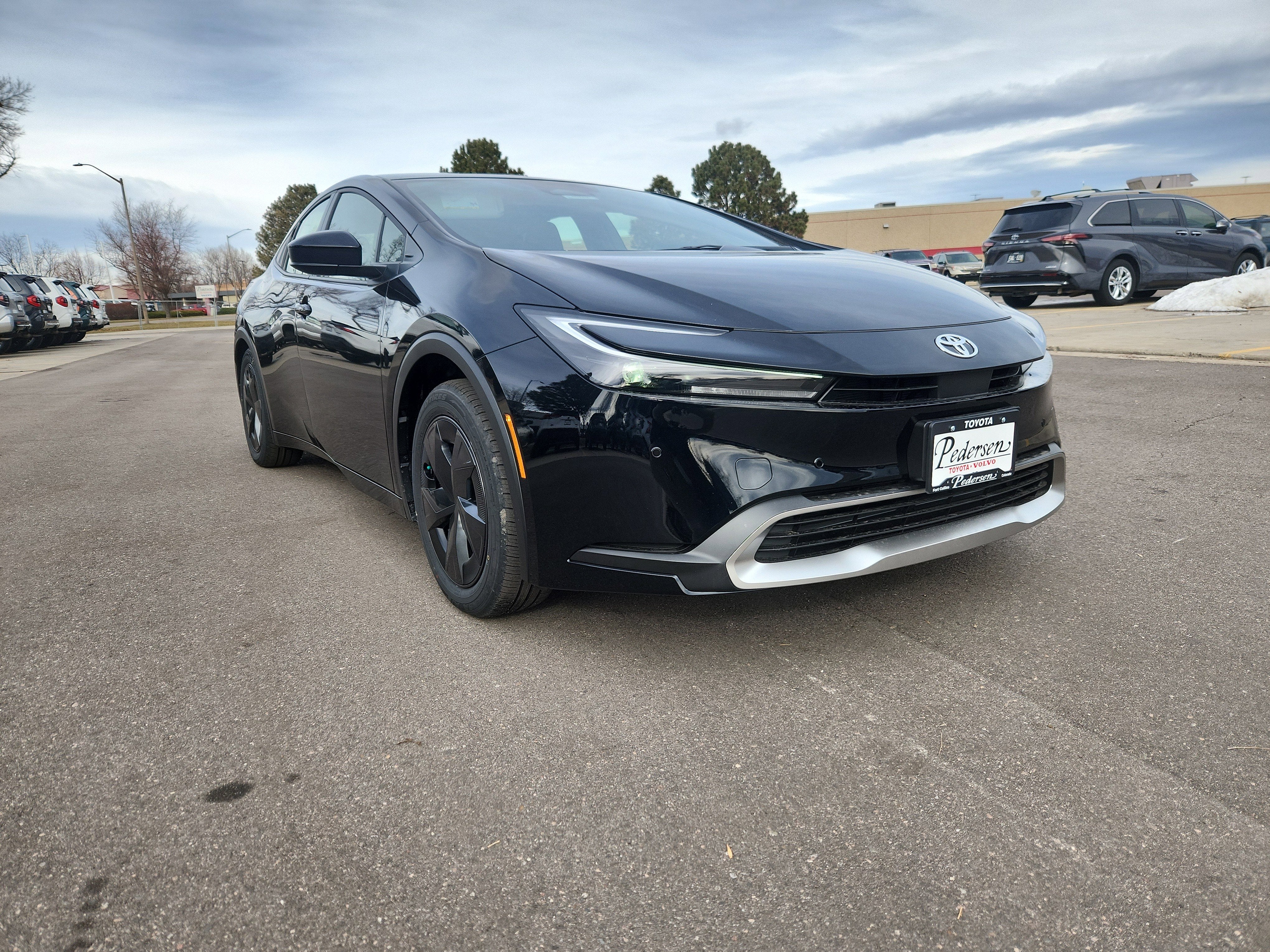 2026 Toyota Prius Plug-in Hybrid SE