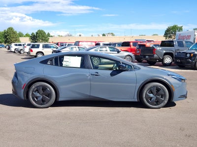 2026 Toyota Prius Plug-in Hybrid SE