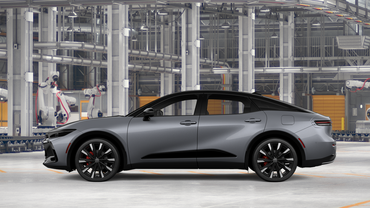 2027 Toyota Toyota Crown Platinum