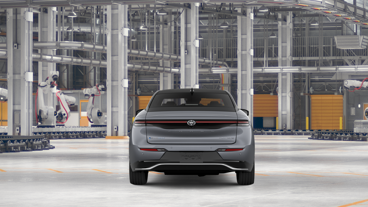 2027 Toyota Toyota Crown Platinum